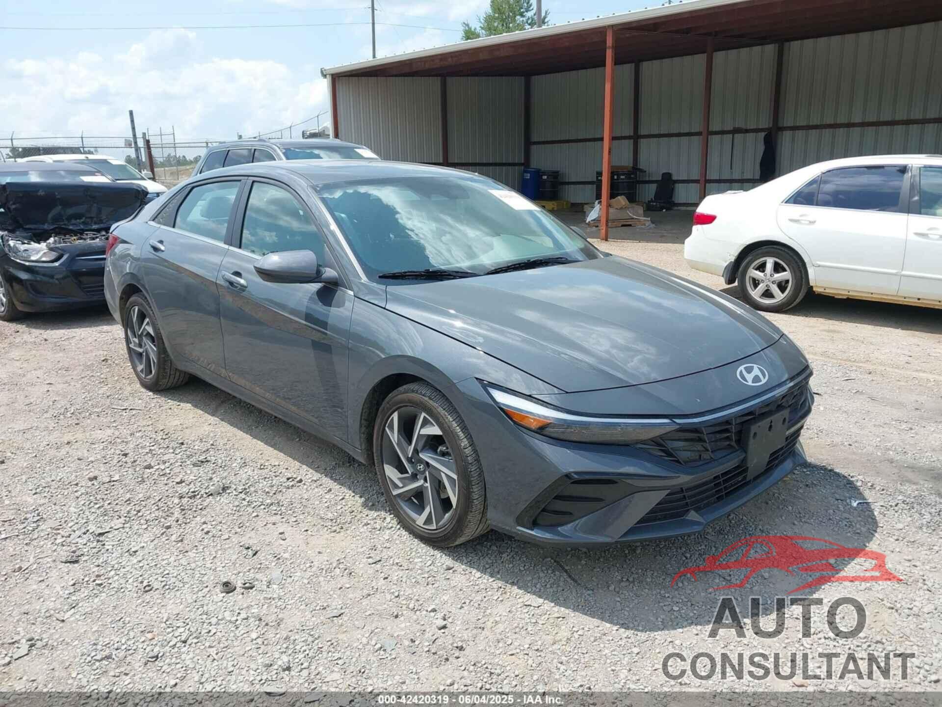 HYUNDAI ELANTRA 2025 - KMHLS4DG0SU859747