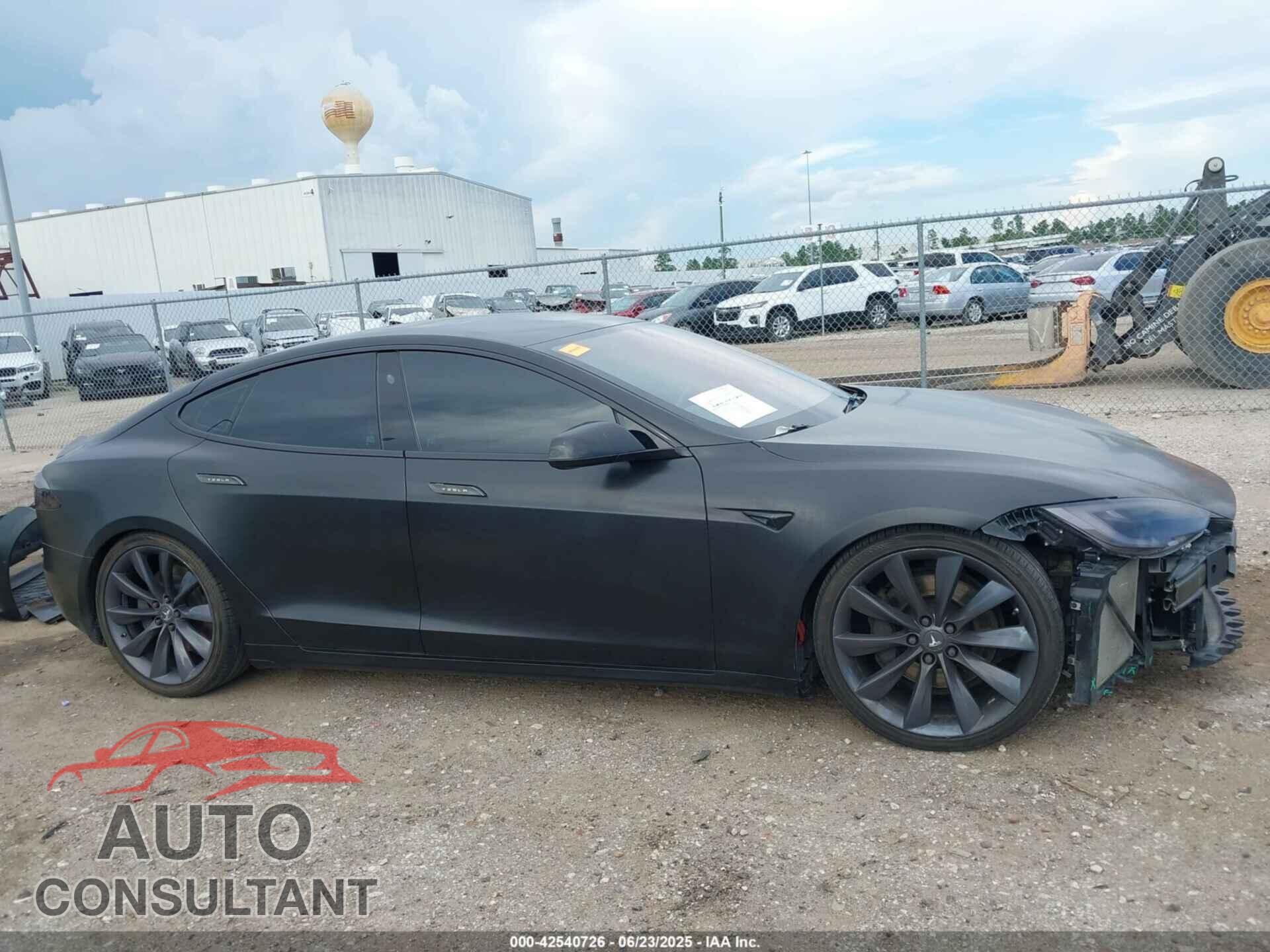 TESLA MODEL S 2018 - 5YJSA1E26JF293654
