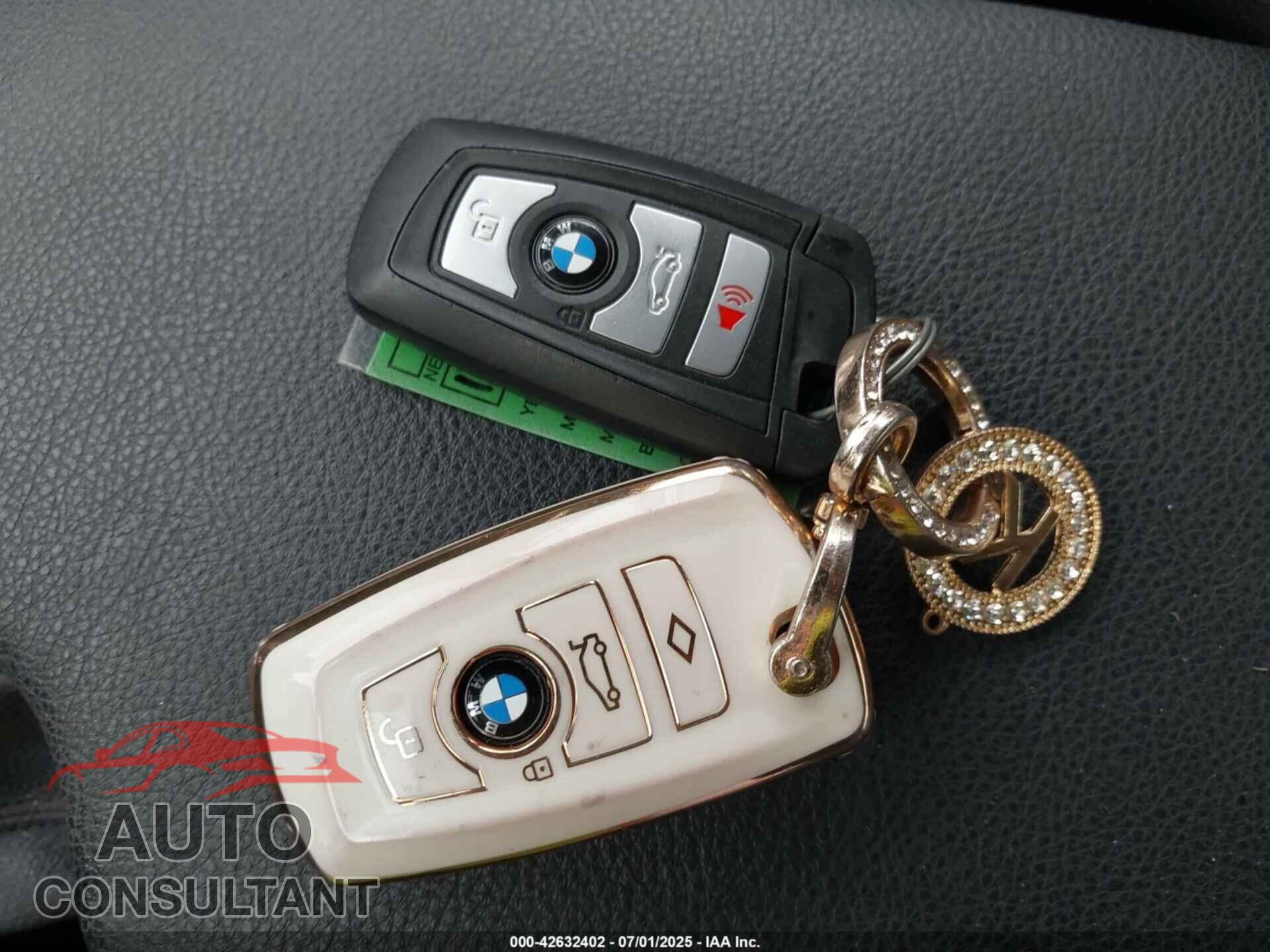 BMW 320 2017 - WBA8E1G50HNU14399