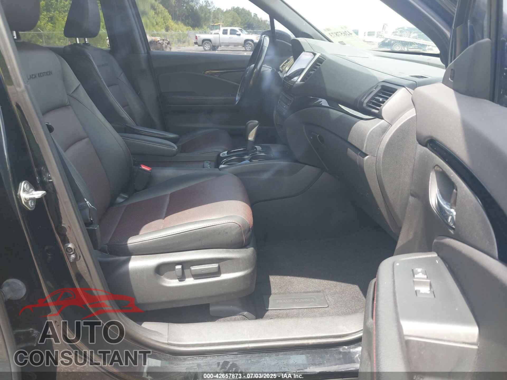 HONDA RIDGELINE 2017 - 5FPYK3F87HB014669