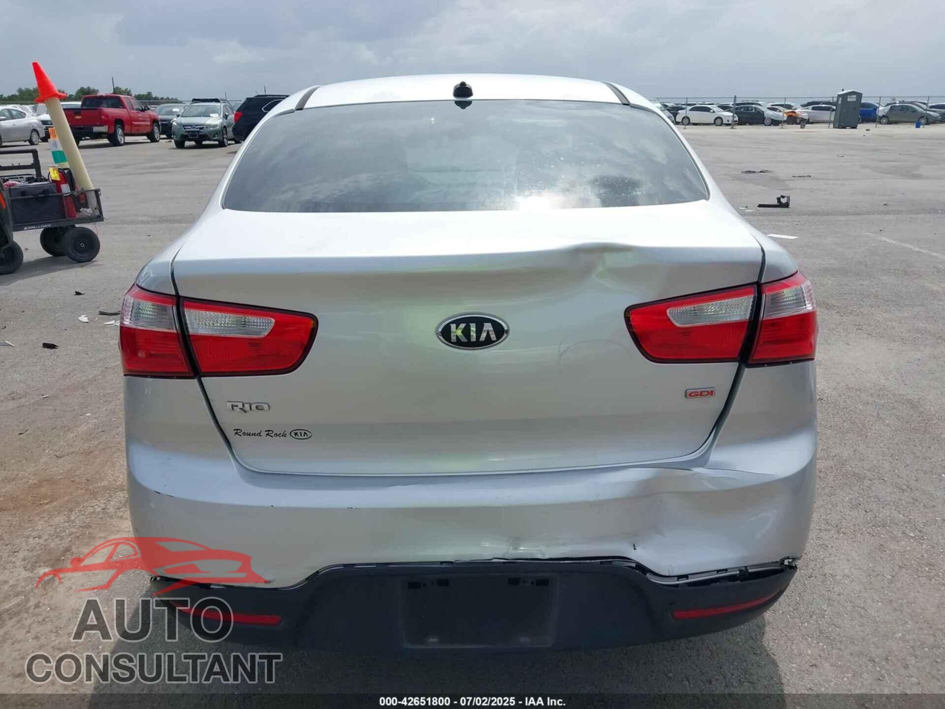 KIA RIO 2014 - KNADM4A33E6396190