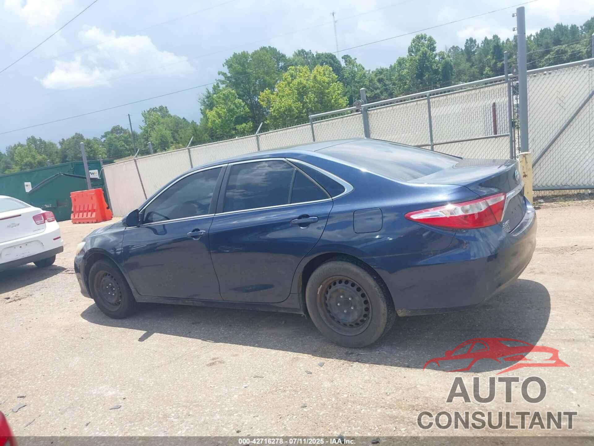 TOYOTA CAMRY 2015 - 4T4BF1FK0FR483742