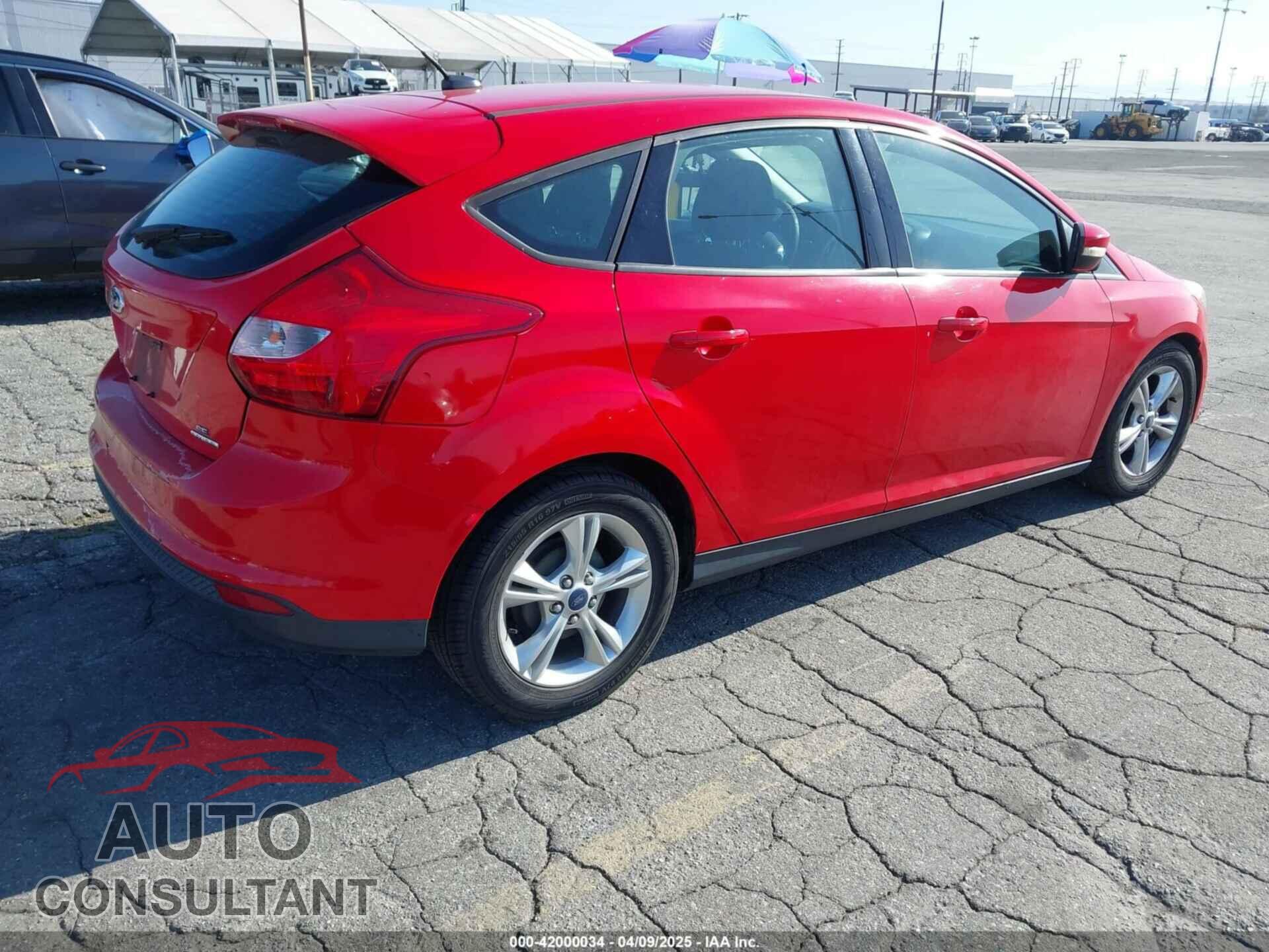 FORD FOCUS 2014 - 1FADP3K23EL332653