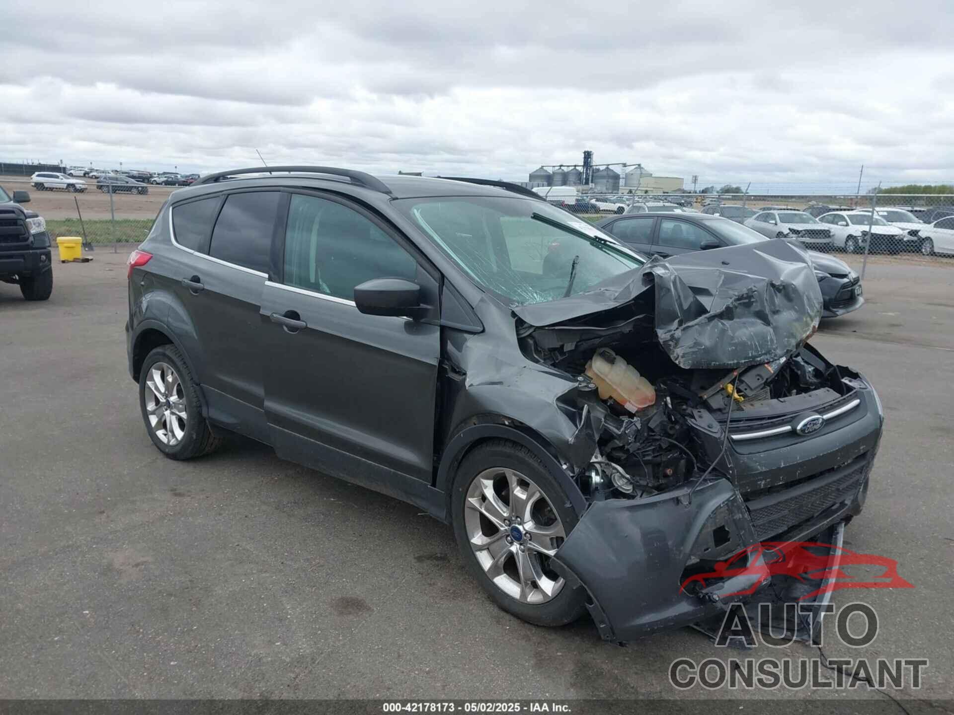 FORD ESCAPE 2016 - 1FMCU9G95GUA84700