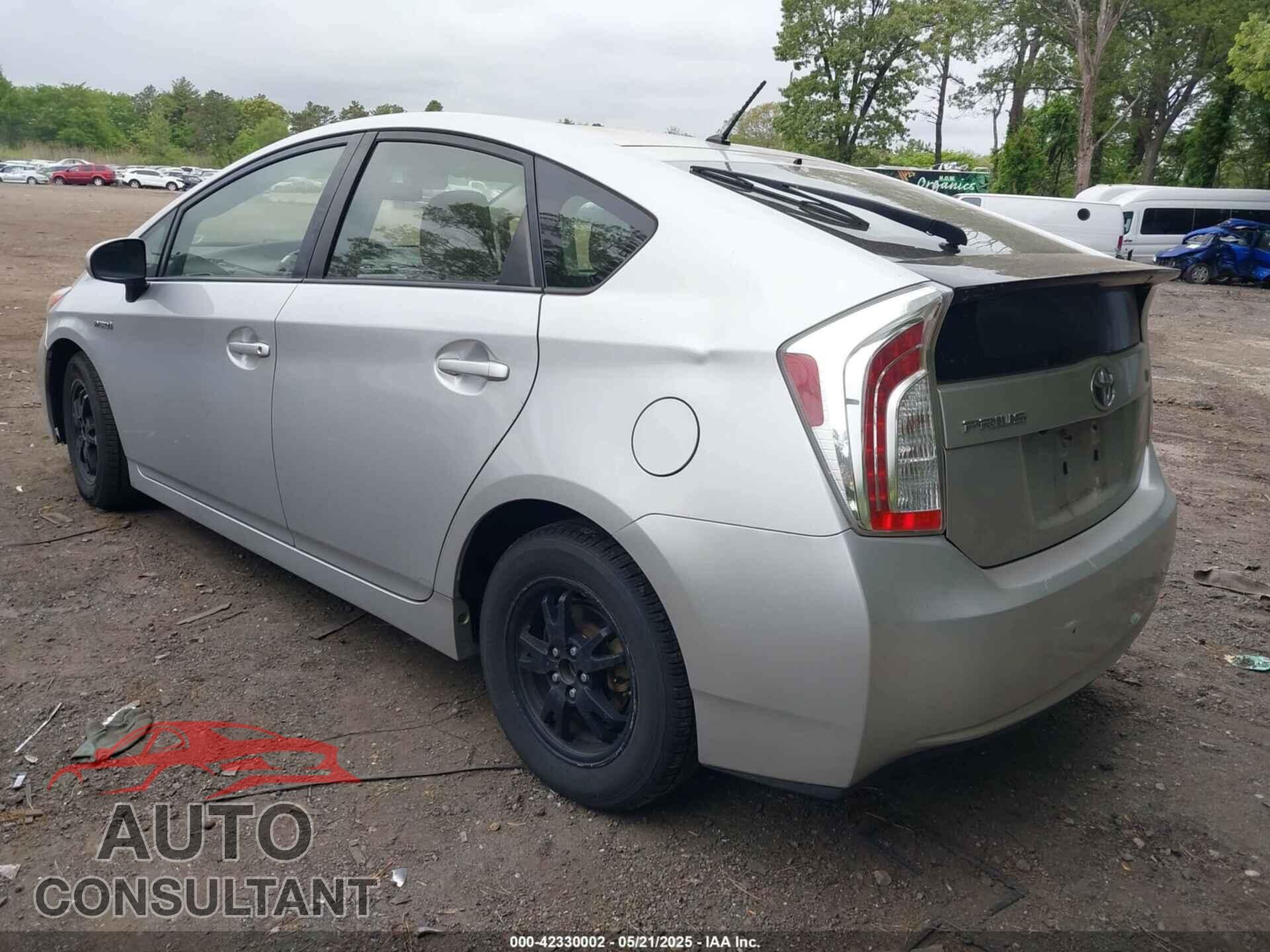TOYOTA PRIUS 2015 - JTDKN3DU2F1935497