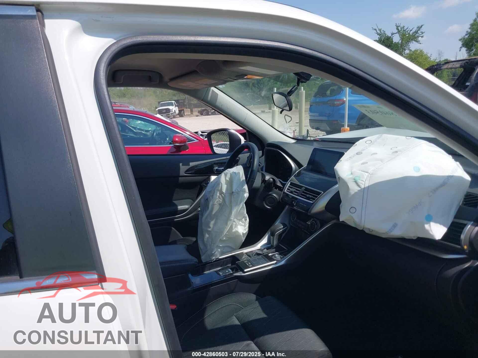MITSUBISHI ECLIPSE CROSS 2019 - JA4AT5AA4KZ051655