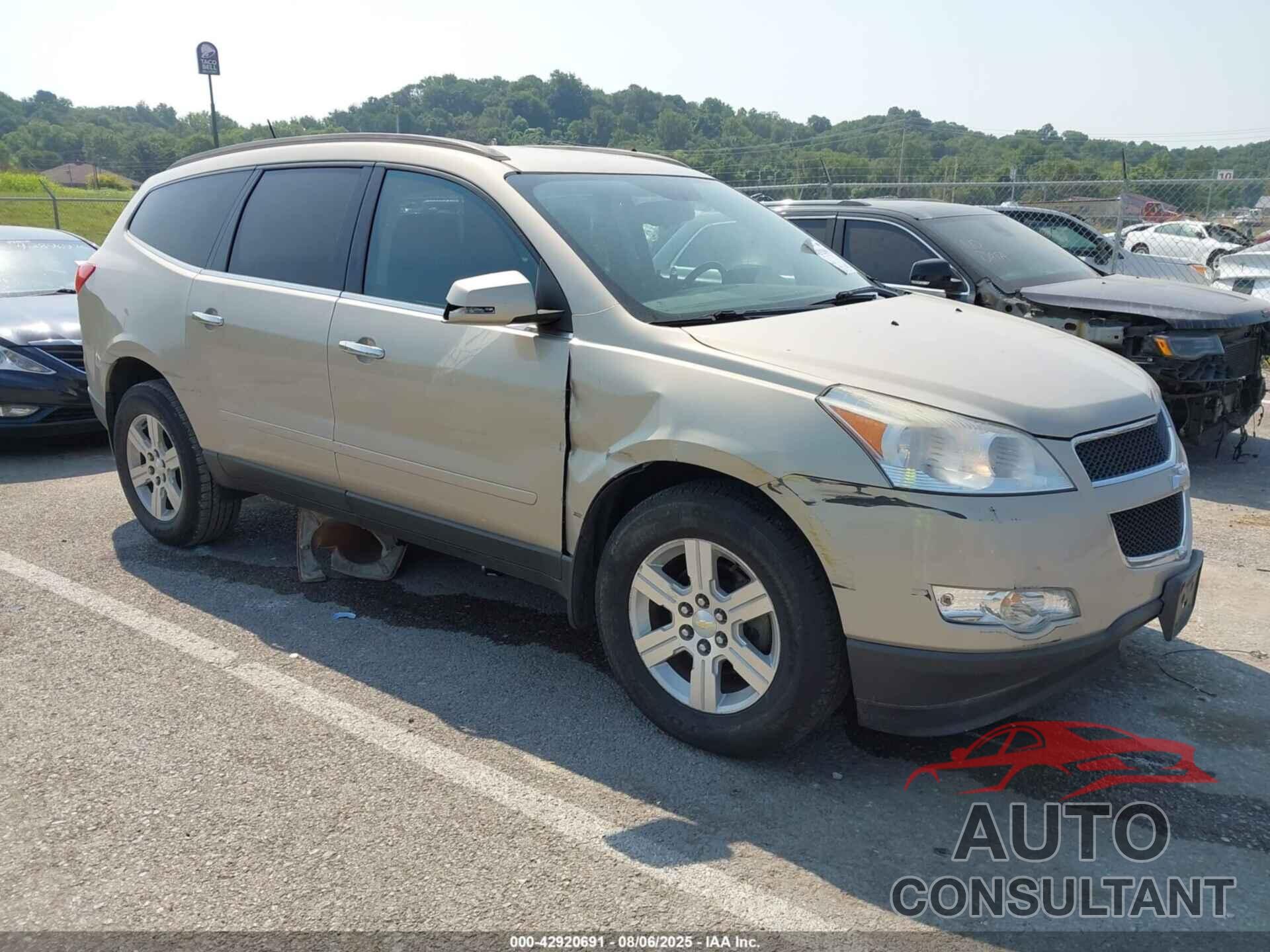 CHEVROLET TRAVERSE 2010 - 1GNLRFED7AJ230560