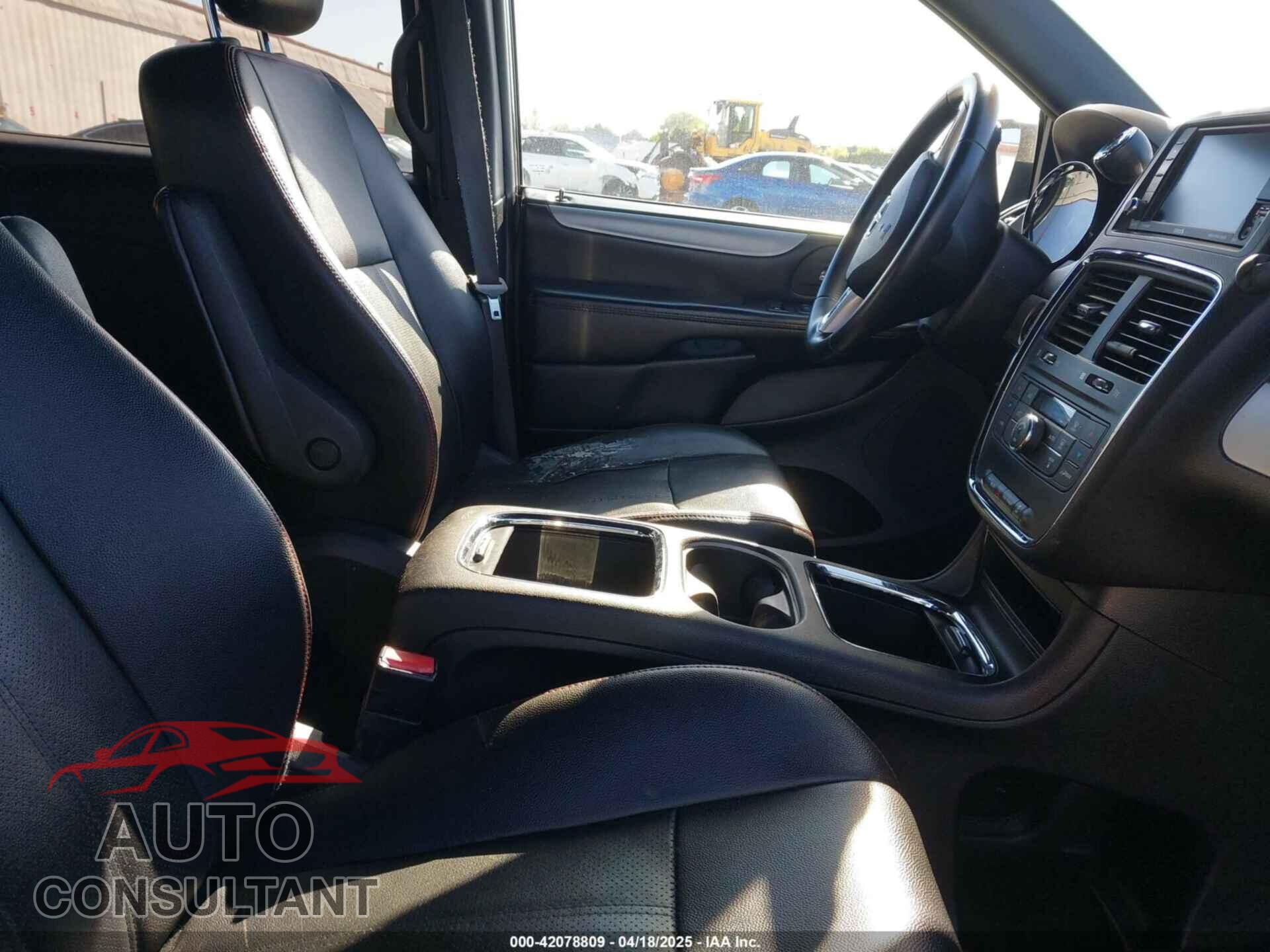 DODGE GRAND CARAVAN 2016 - 2C4RDGEG3GR319399