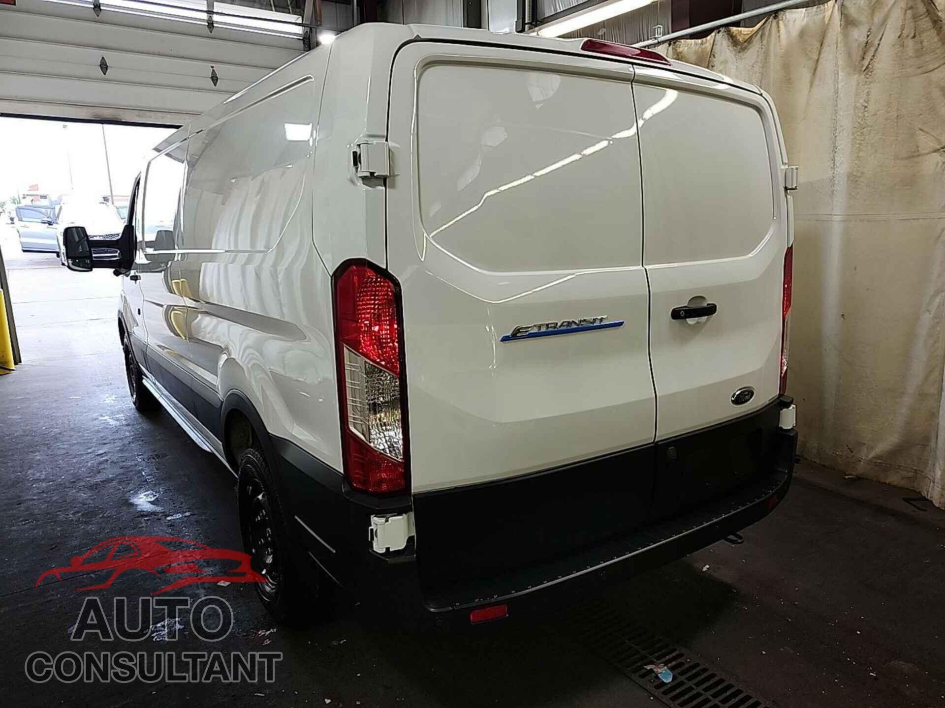 FORD TRANSIT 2025 - 1FTBW1YM0SKA13004