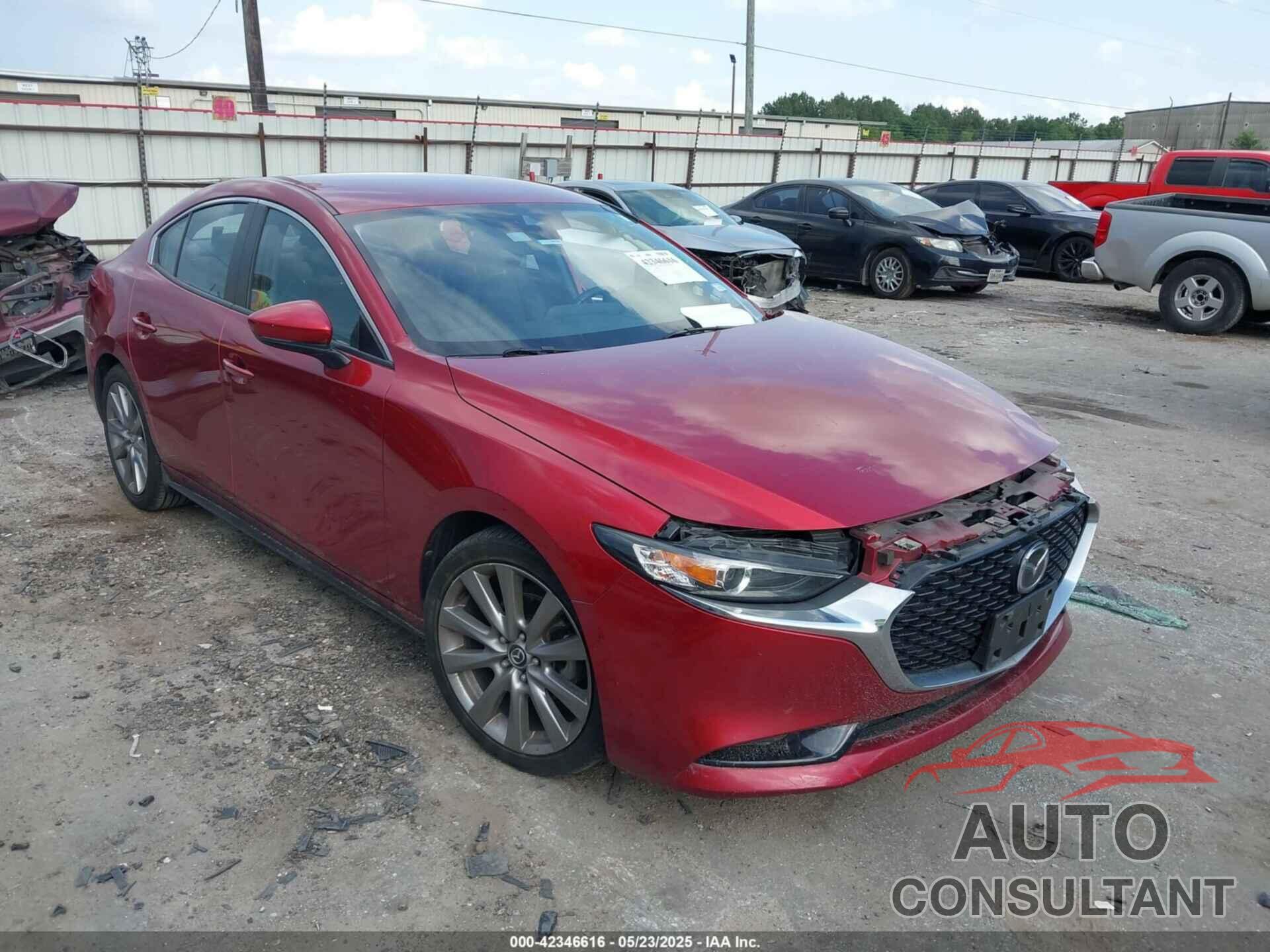 MAZDA MAZDA3 2019 - JM1BPACL0K1111094