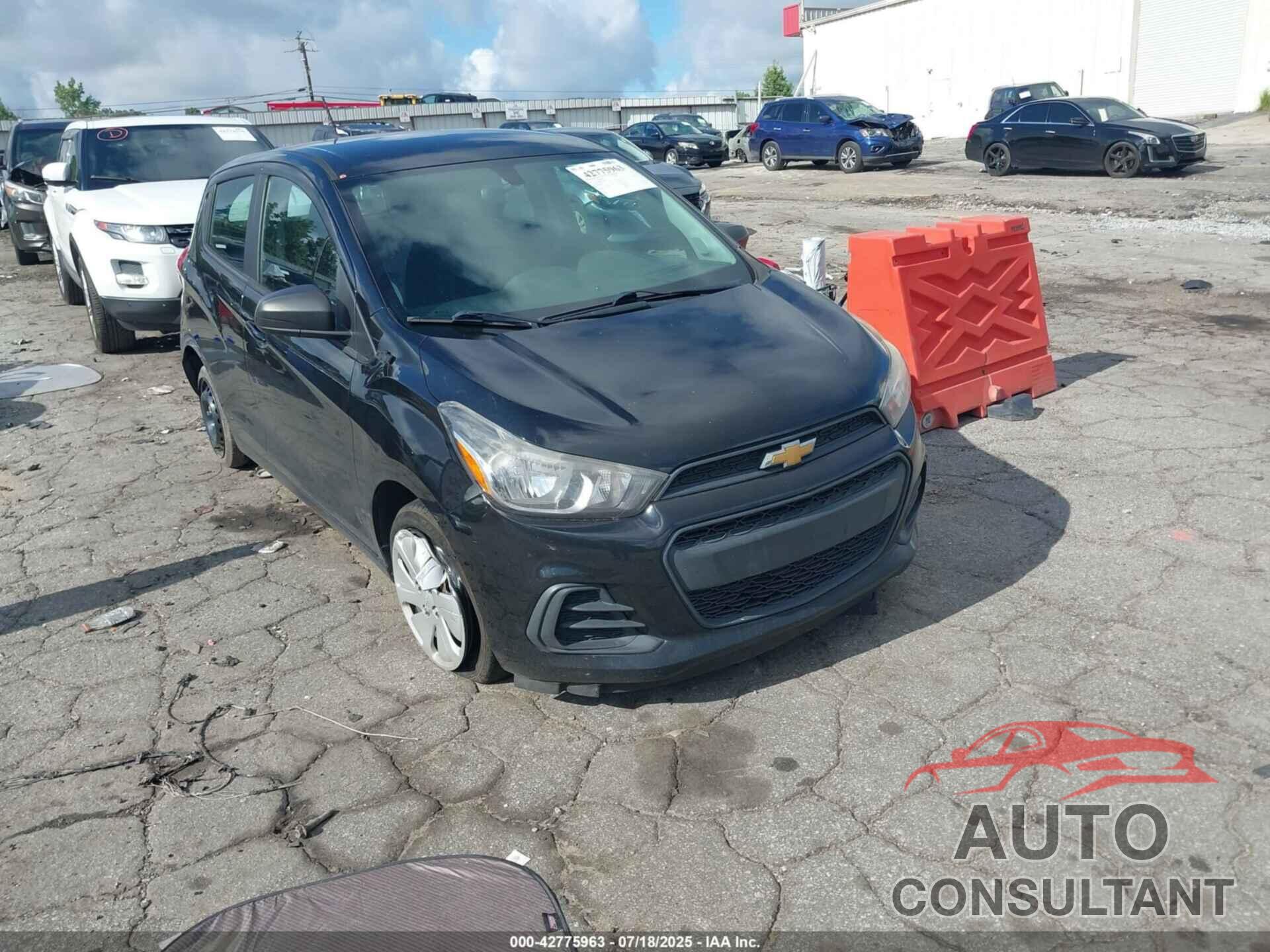 CHEVROLET SPARK 2017 - KL8CB6SA1HC840405