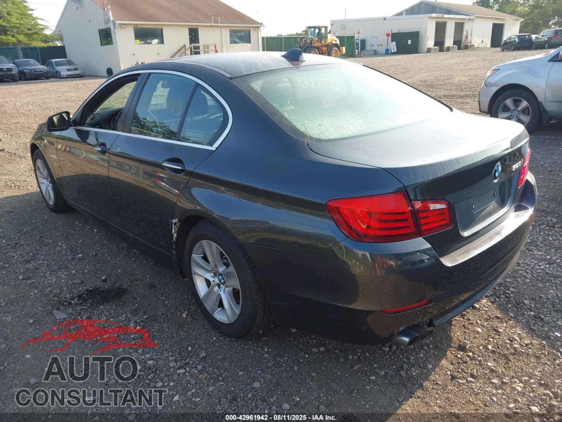 BMW 528I 2012 - WBAXH5C55CDW06366