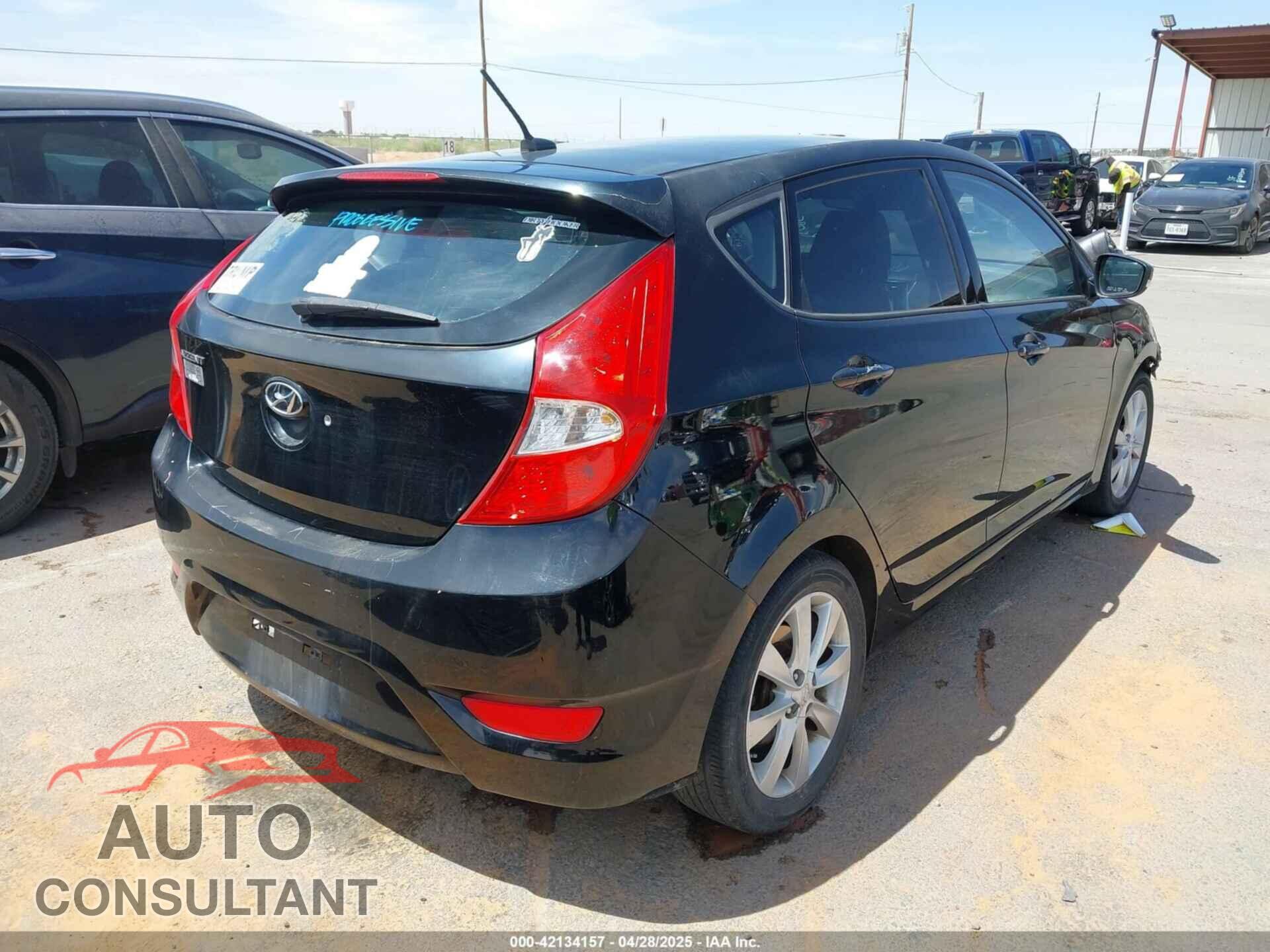 HYUNDAI ACCENT 2012 - KMHCU5AEXCU003781