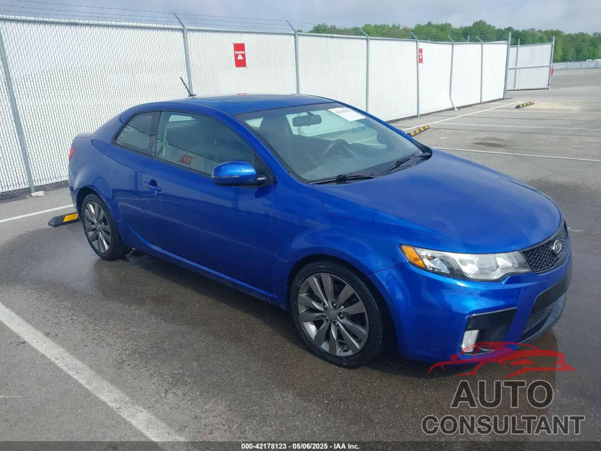 KIA FORTE KOUP 2011 - KNAFW6A37B5359496