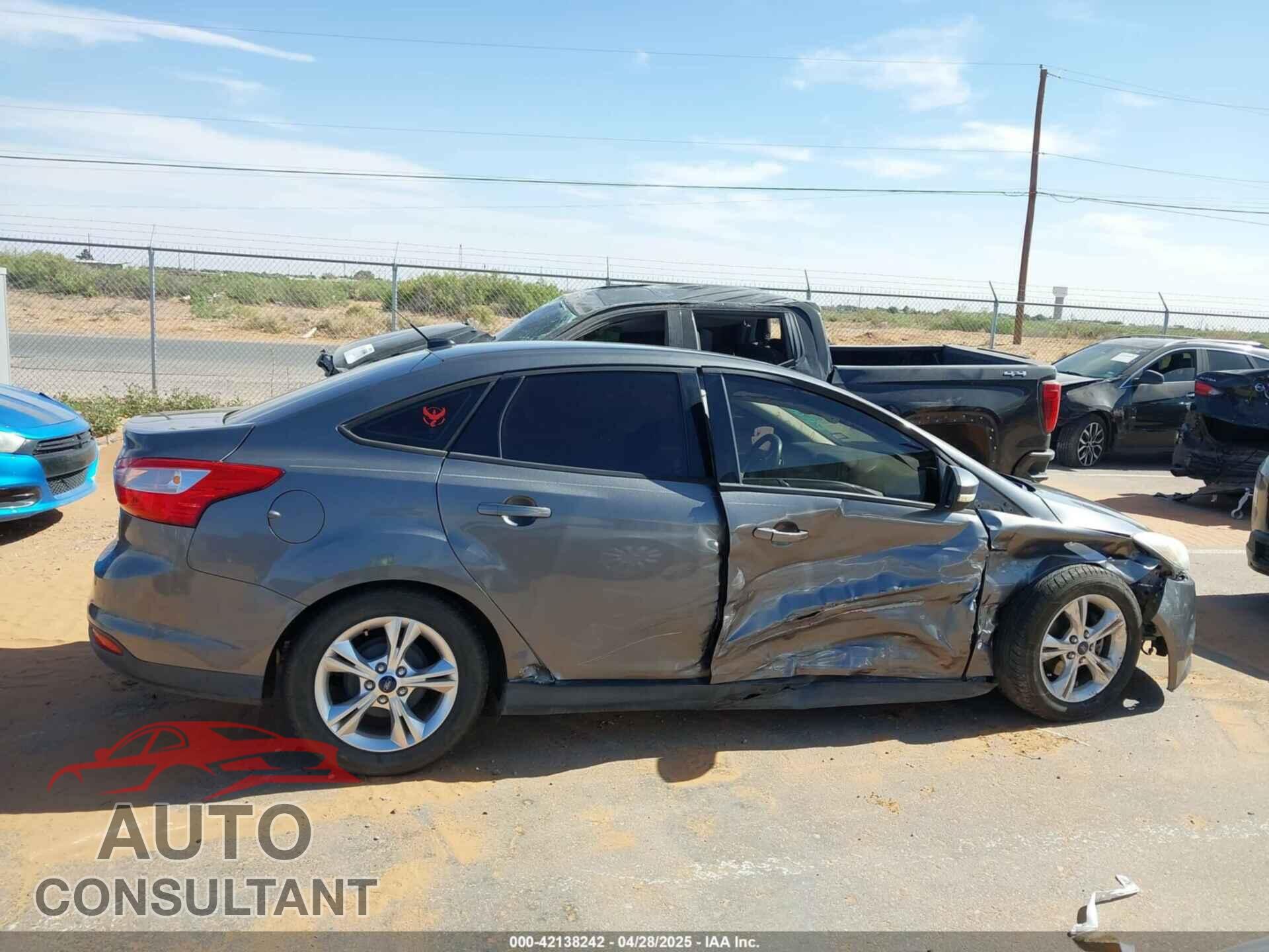 FORD FOCUS 2013 - 1FADP3F26DL372699