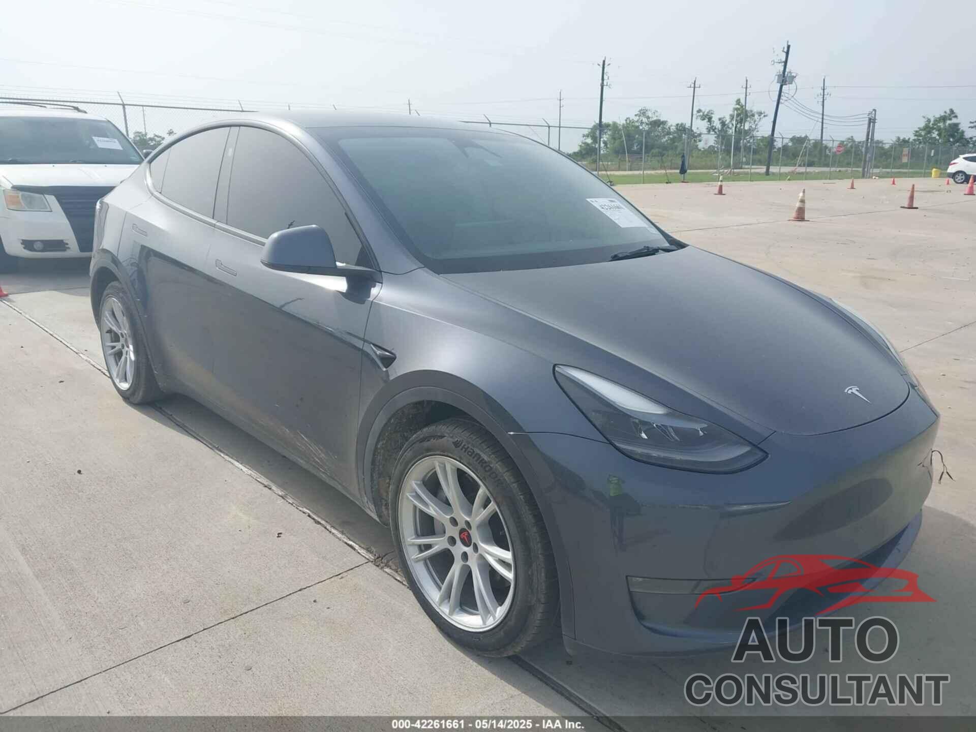 TESLA MODEL Y 2023 - 7SAYGDEE5PA170506
