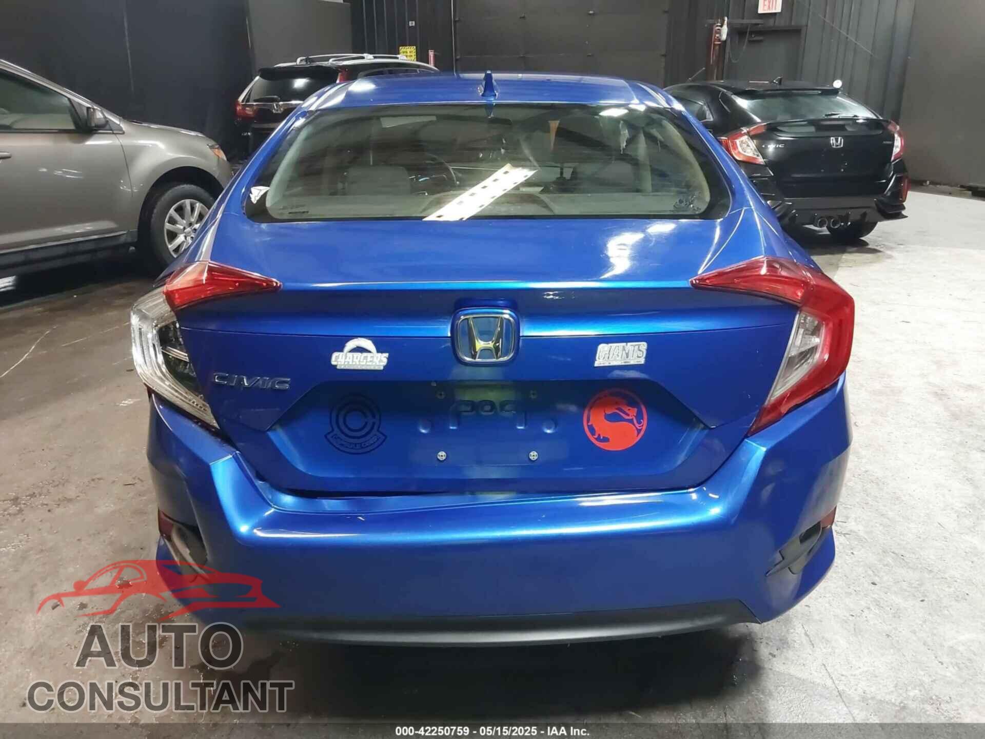 HONDA CIVIC 2017 - 2HGFC2F71HH511341