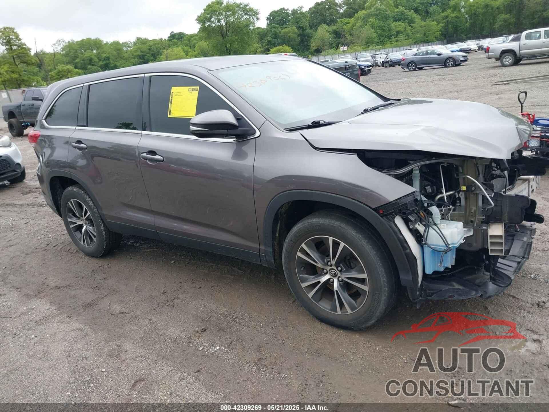 TOYOTA HIGHLANDER 2019 - 5TDZZRFH2KS298288