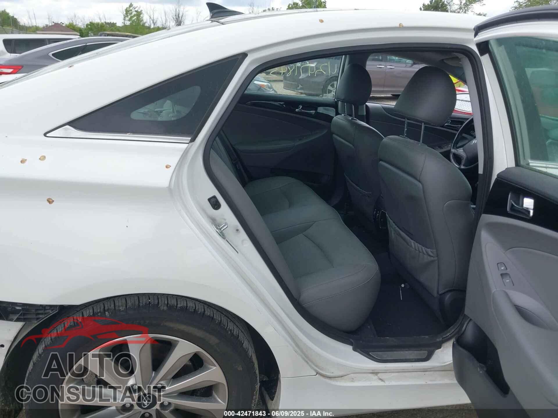 HYUNDAI SONATA 2014 - 5NPEC4ACXEH915655