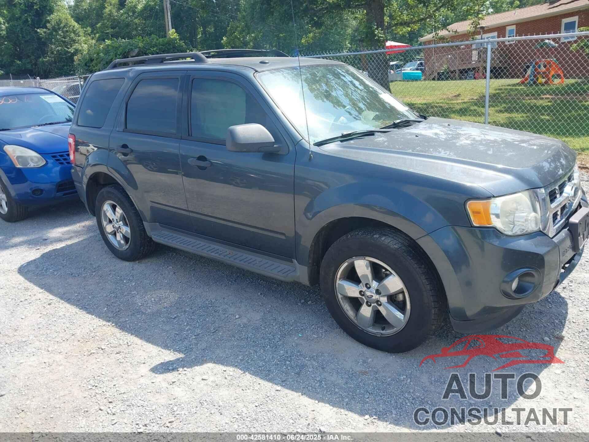 FORD ESCAPE 2009 - 1FMCU93799KD06092