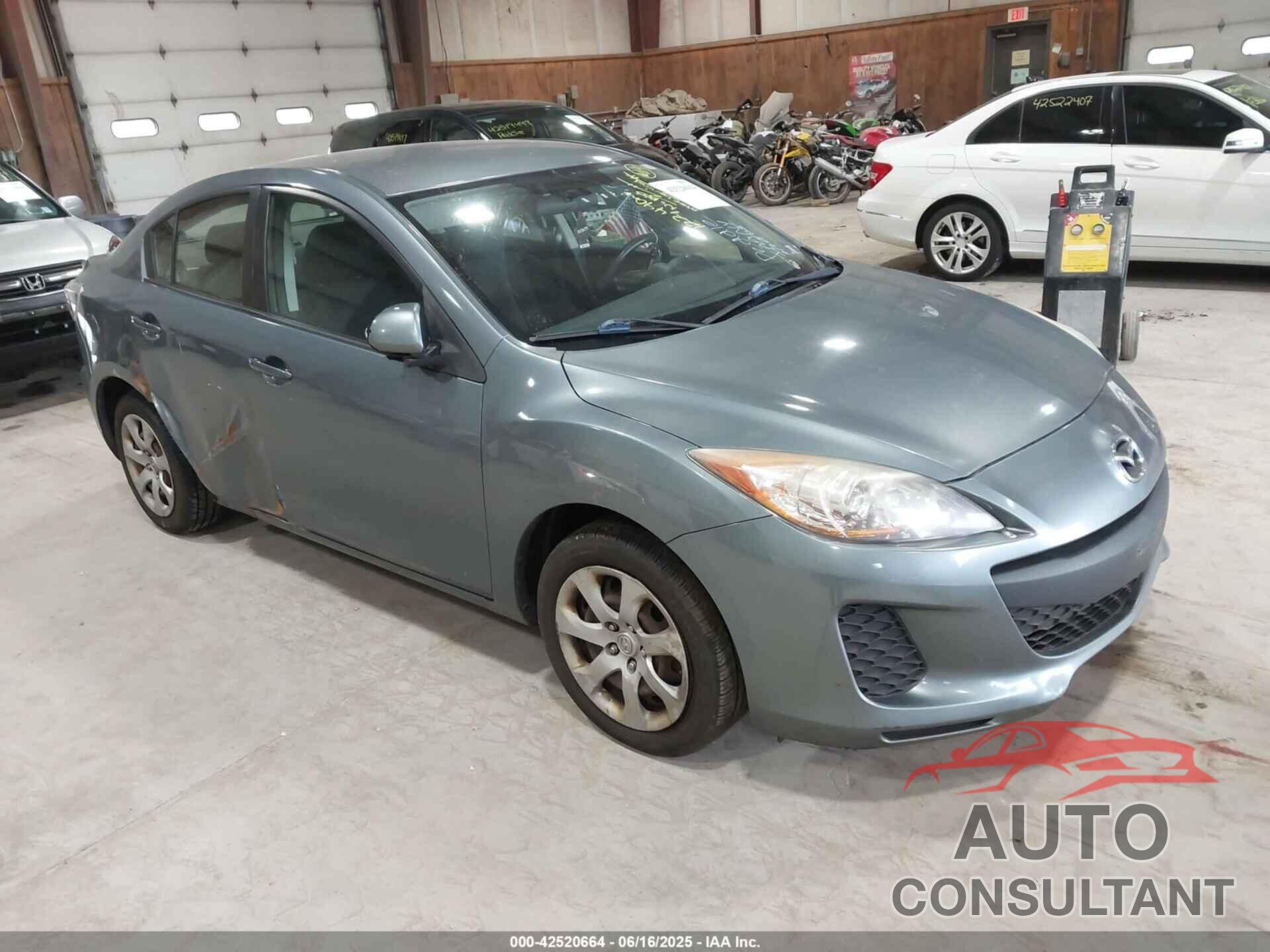MAZDA MAZDA3 2013 - JM1BL1TF5D1723123