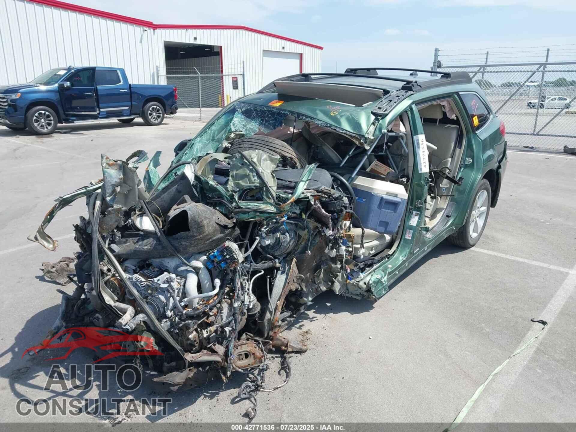 SUBARU OUTBACK 2013 - 4S4BRDKC1D2270664