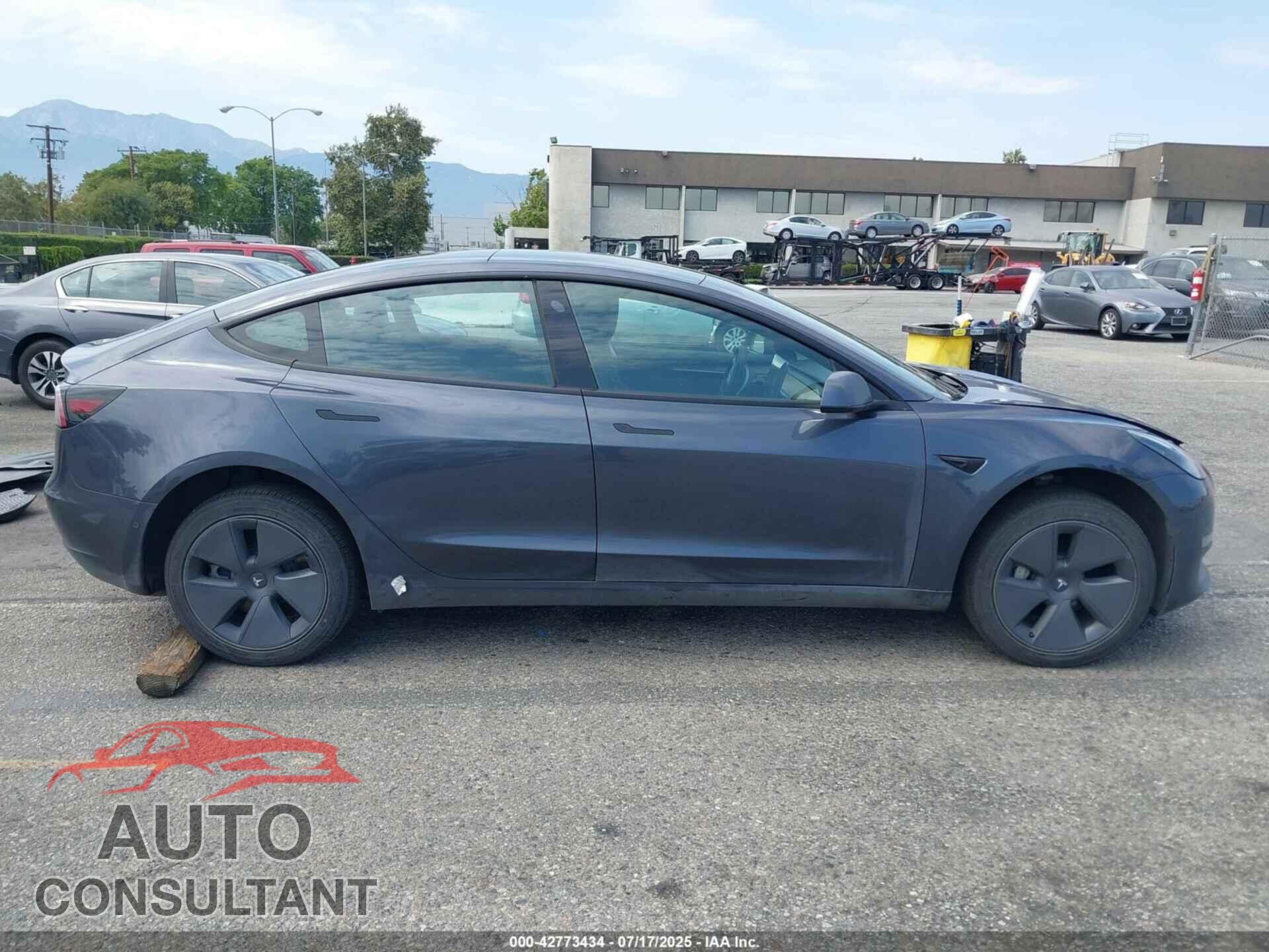 TESLA MODEL 3 2022 - 5YJ3E1EB7NF169813