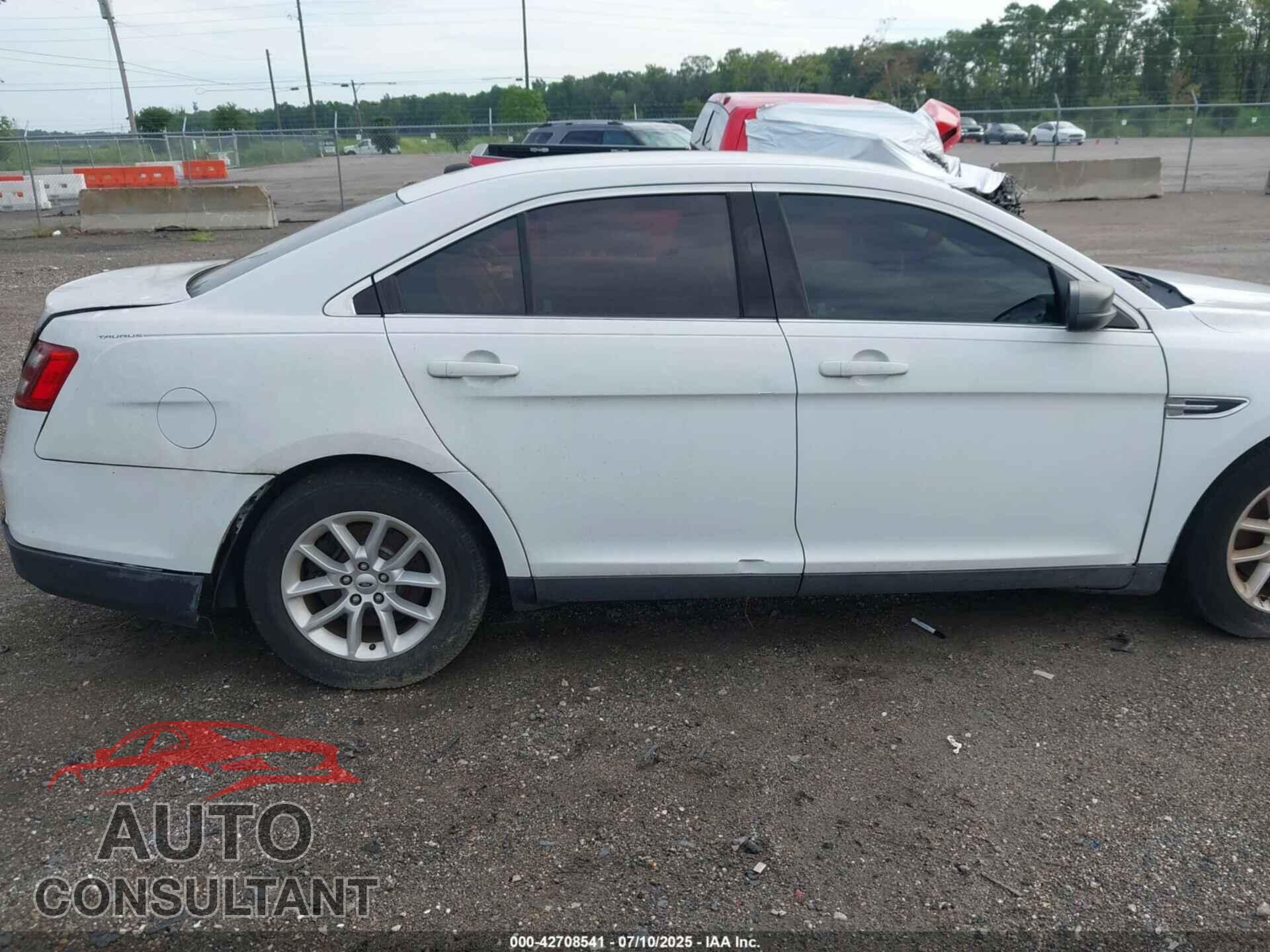FORD TAURUS 2013 - 1FAHP2D94DG213829