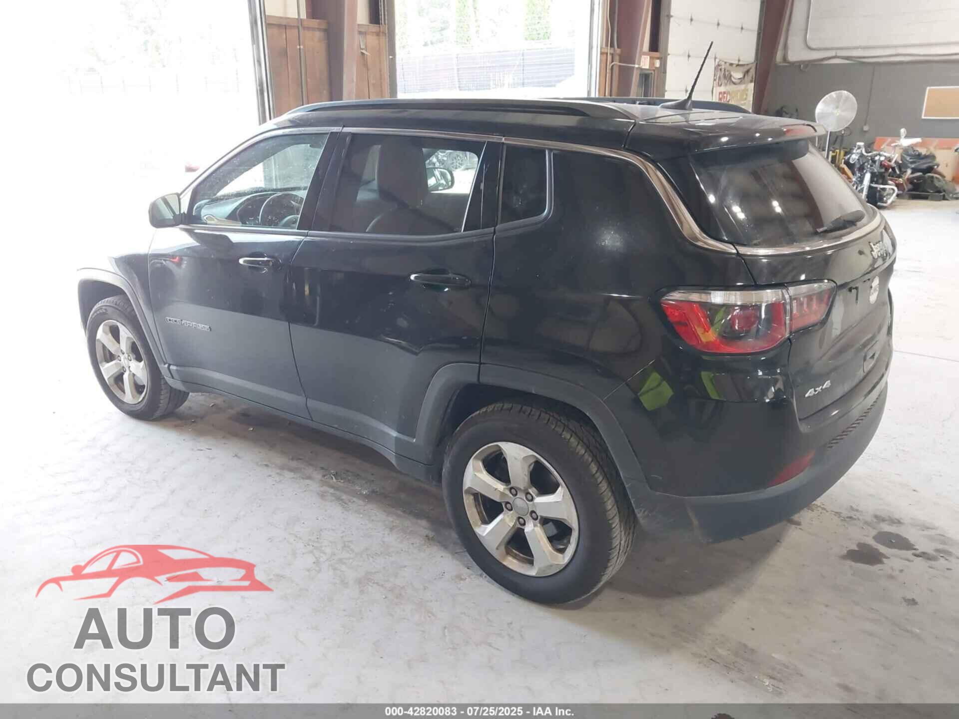 JEEP COMPASS 2018 - 3C4NJDBB8JT179272