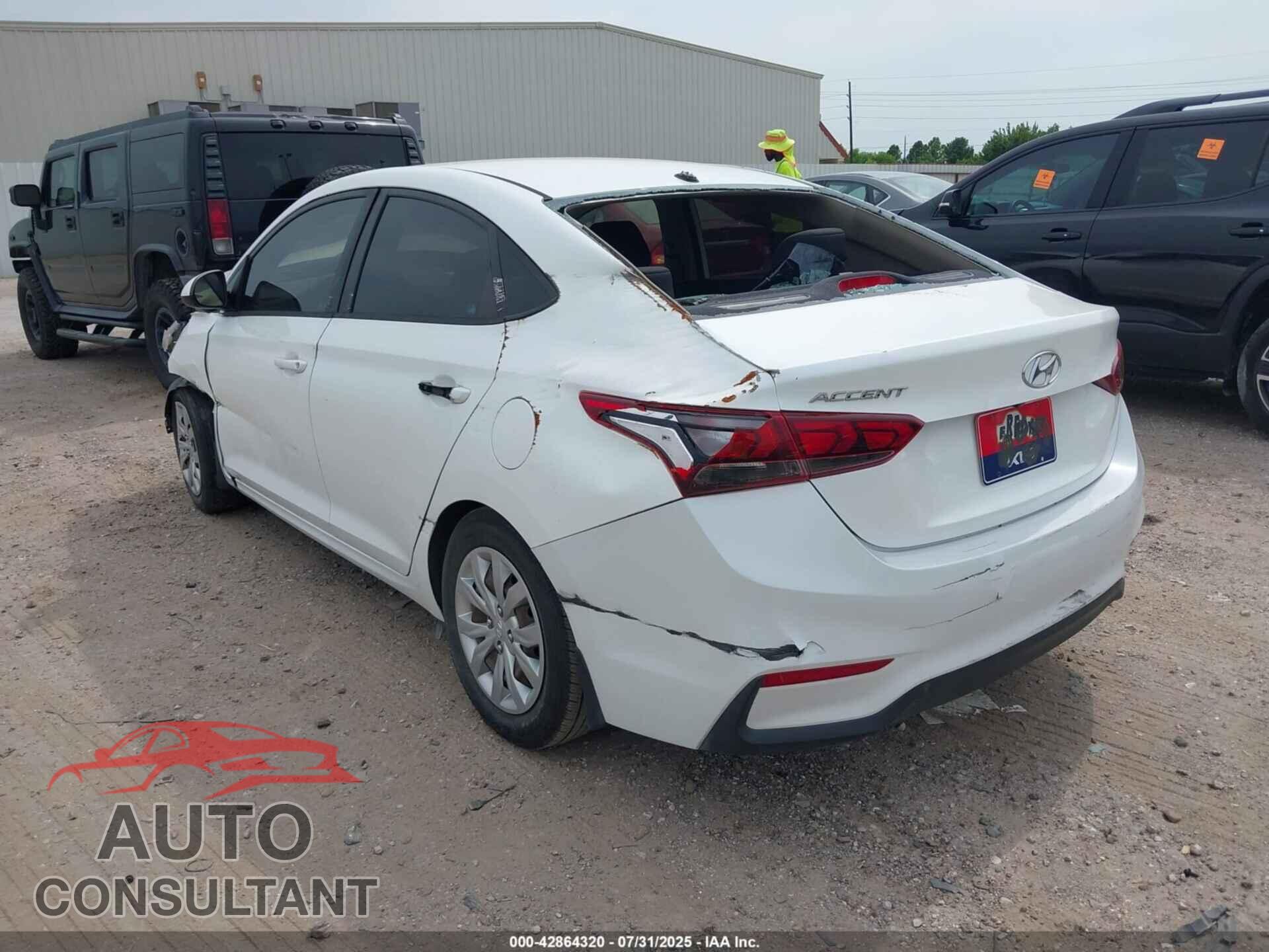 HYUNDAI ACCENT 2019 - 3KPC24A33KE044902