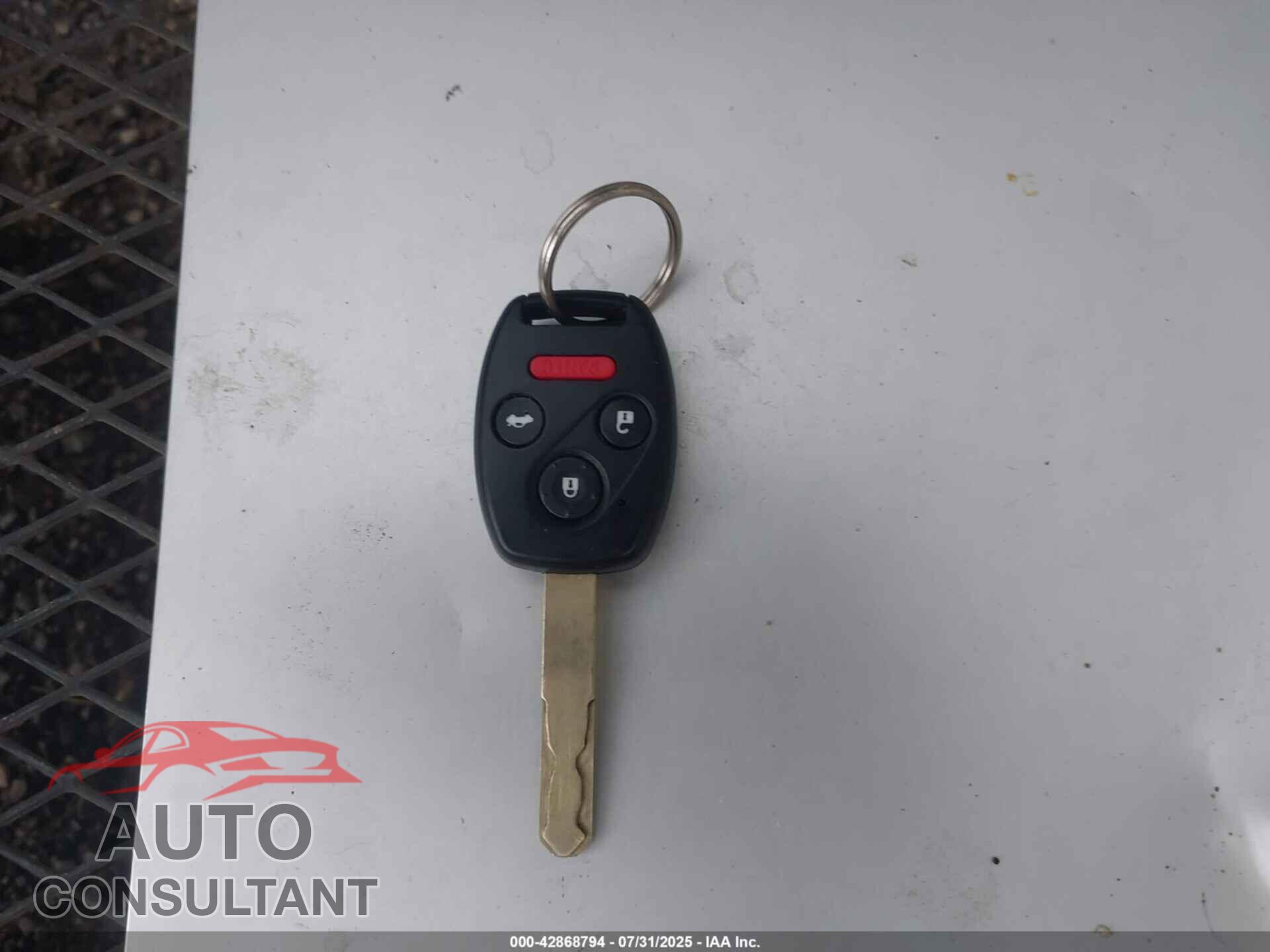 HONDA PILOT 2011 - 5FNYF4H9XBB062506