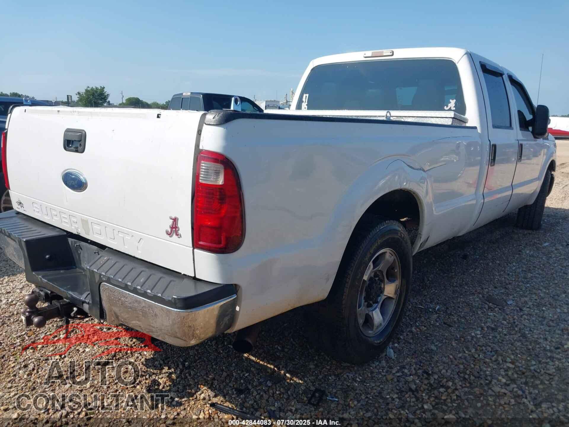 FORD F-250 2013 - 1FT7W2A62DEA54128