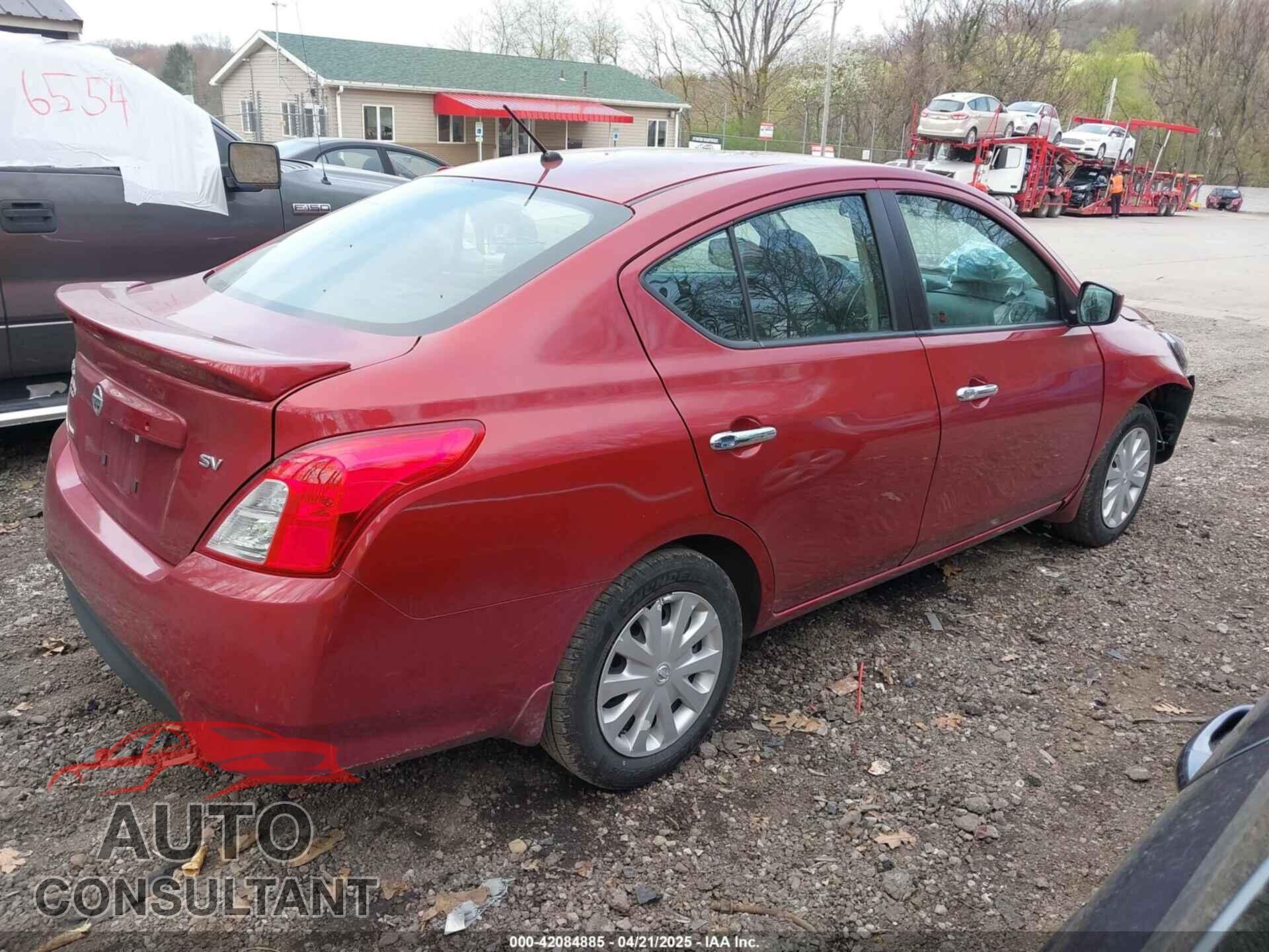 NISSAN VERSA 2019 - 3N1CN7AP7KL842538