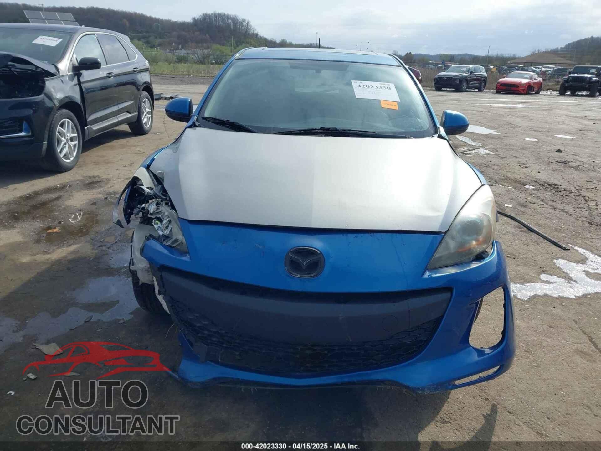 MAZDA MAZDA3 2012 - JM1BL1L71C1653739