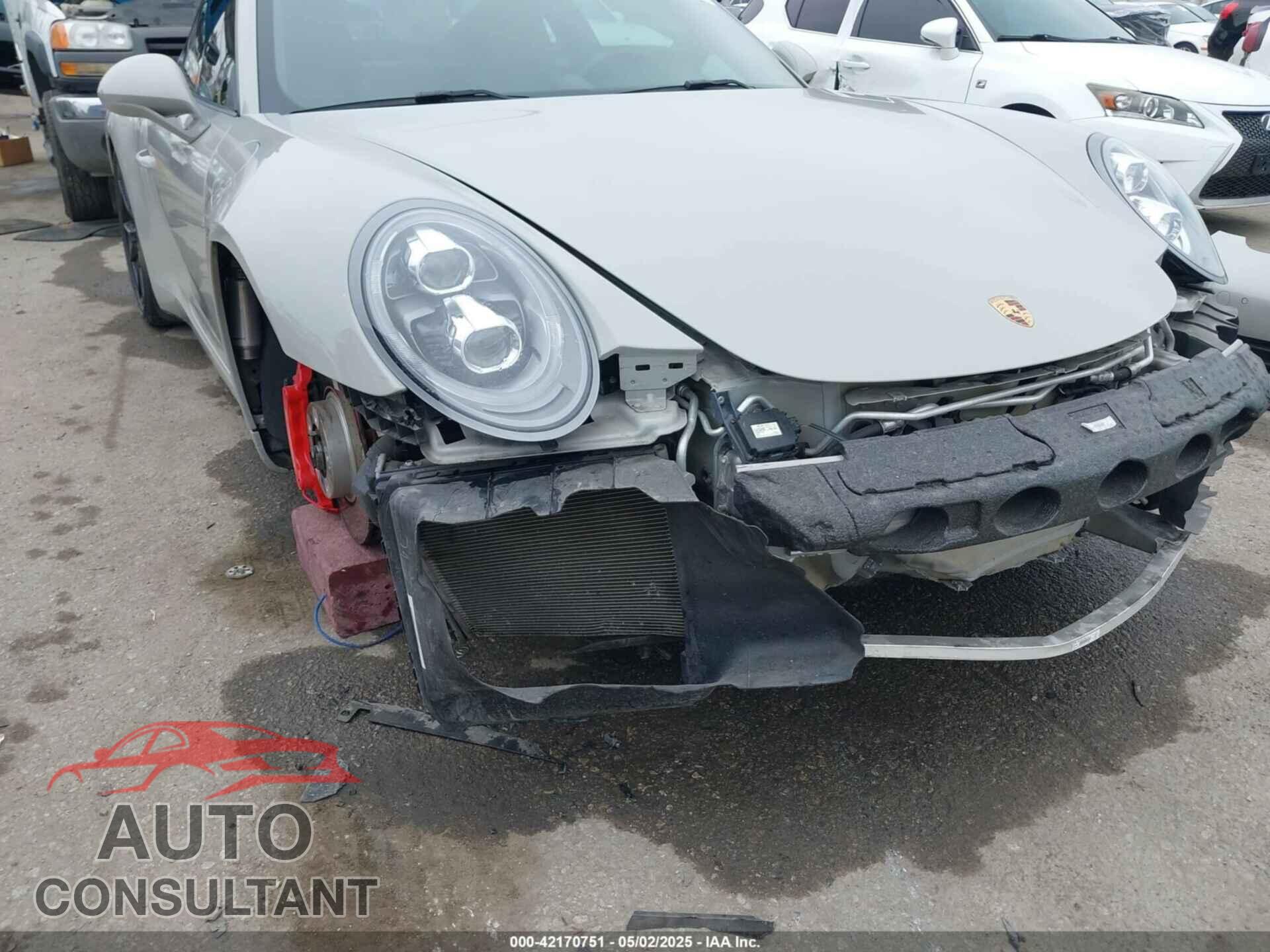 PORSCHE 911 2018 - WP0AB2A96JS122763