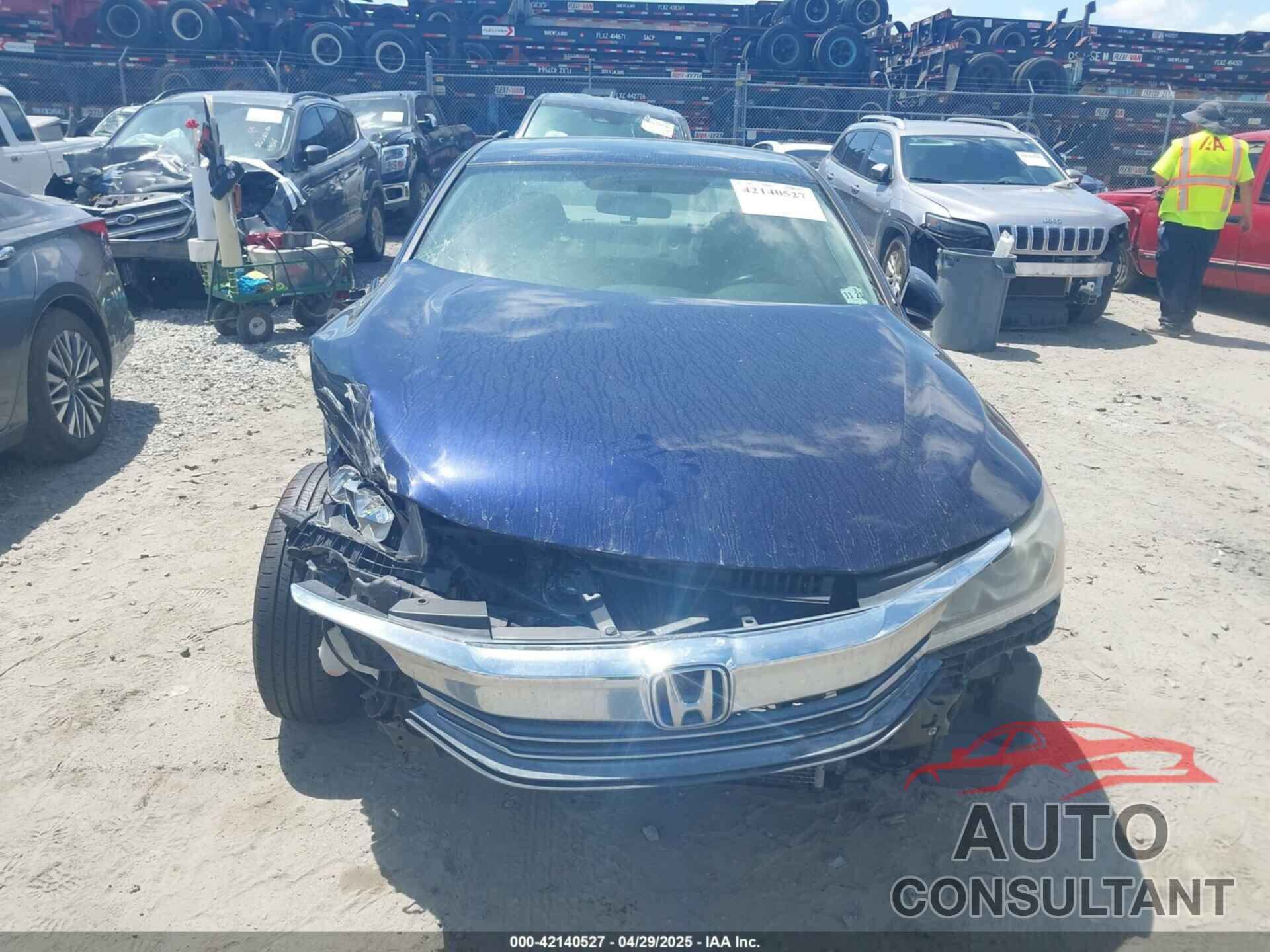 HONDA ACCORD 2017 - 1HGCR2F33HA066663