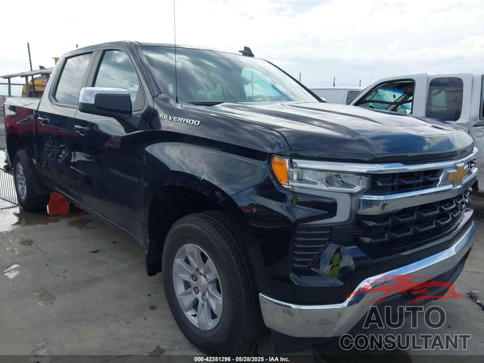 CHEVROLET SILVERADO 1500 2025 - 1GCPACED2SZ120745