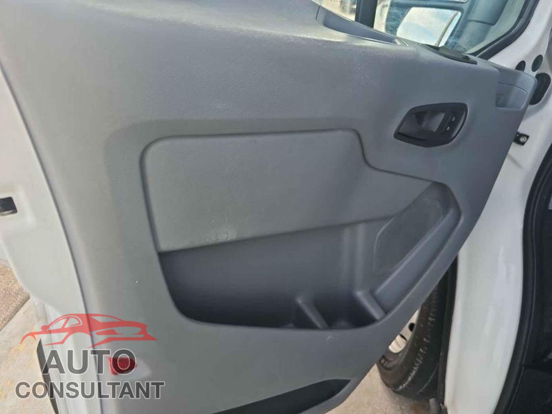 FORD TRANSIT 2018 - 1FTYE1CM6JKB47650
