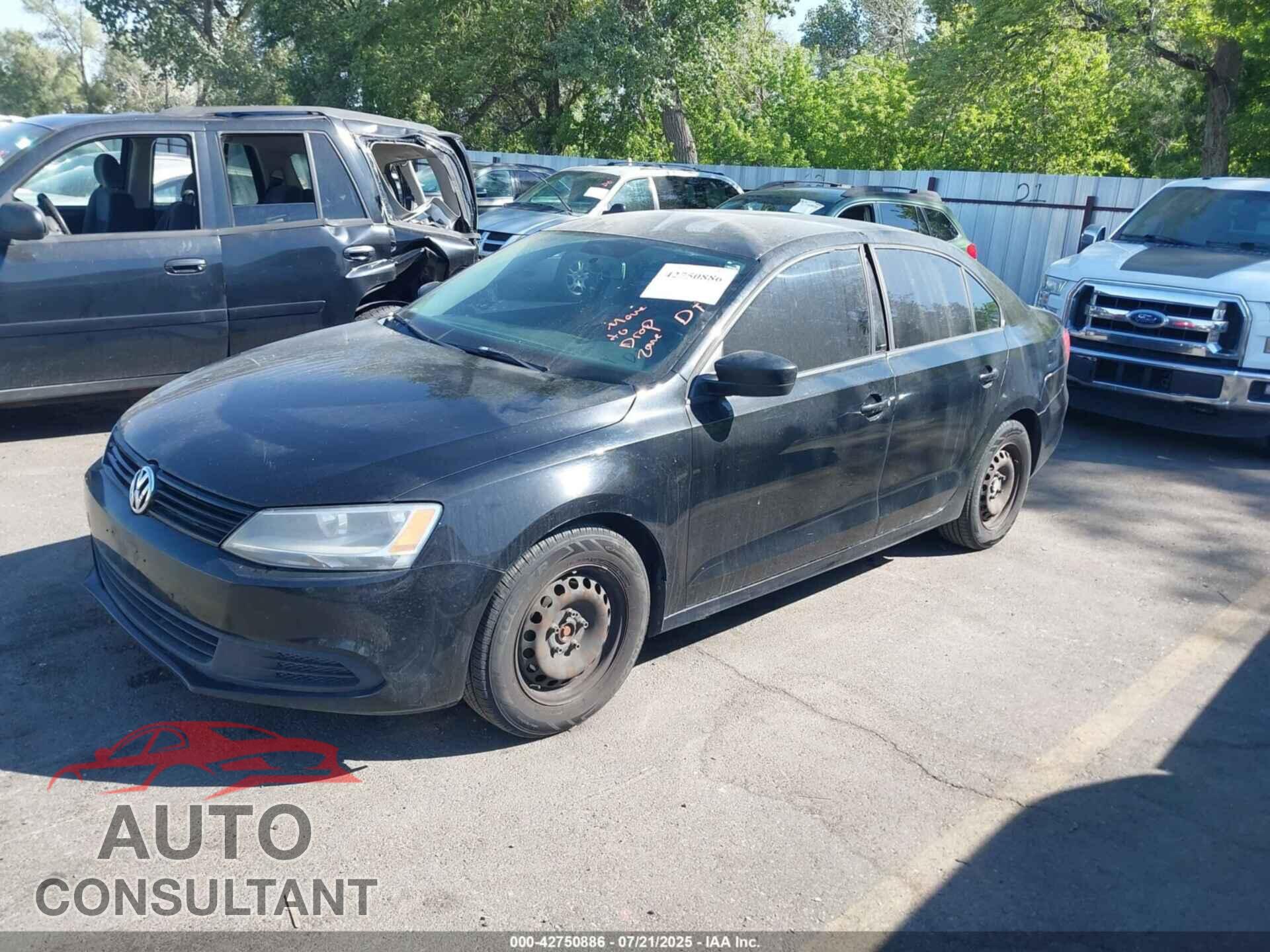 VOLKSWAGEN JETTA 2014 - 3VW2K7AJ4EM443496