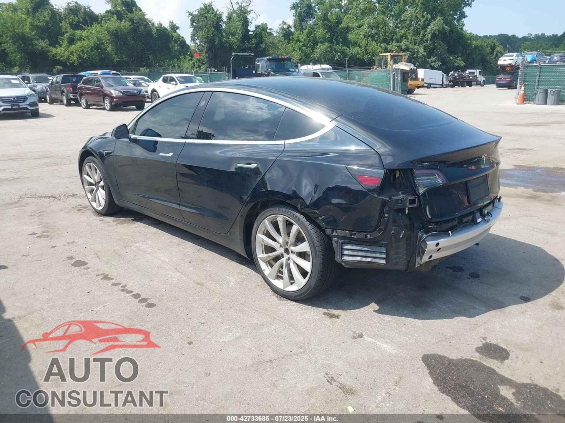 TESLA MODEL 3 2019 - 5YJ3E1EAXKF417006