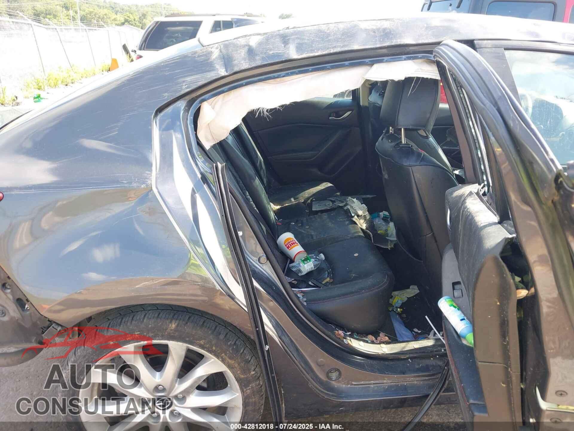 MAZDA MAZDA3 2015 - JM1BM1W30F1237398