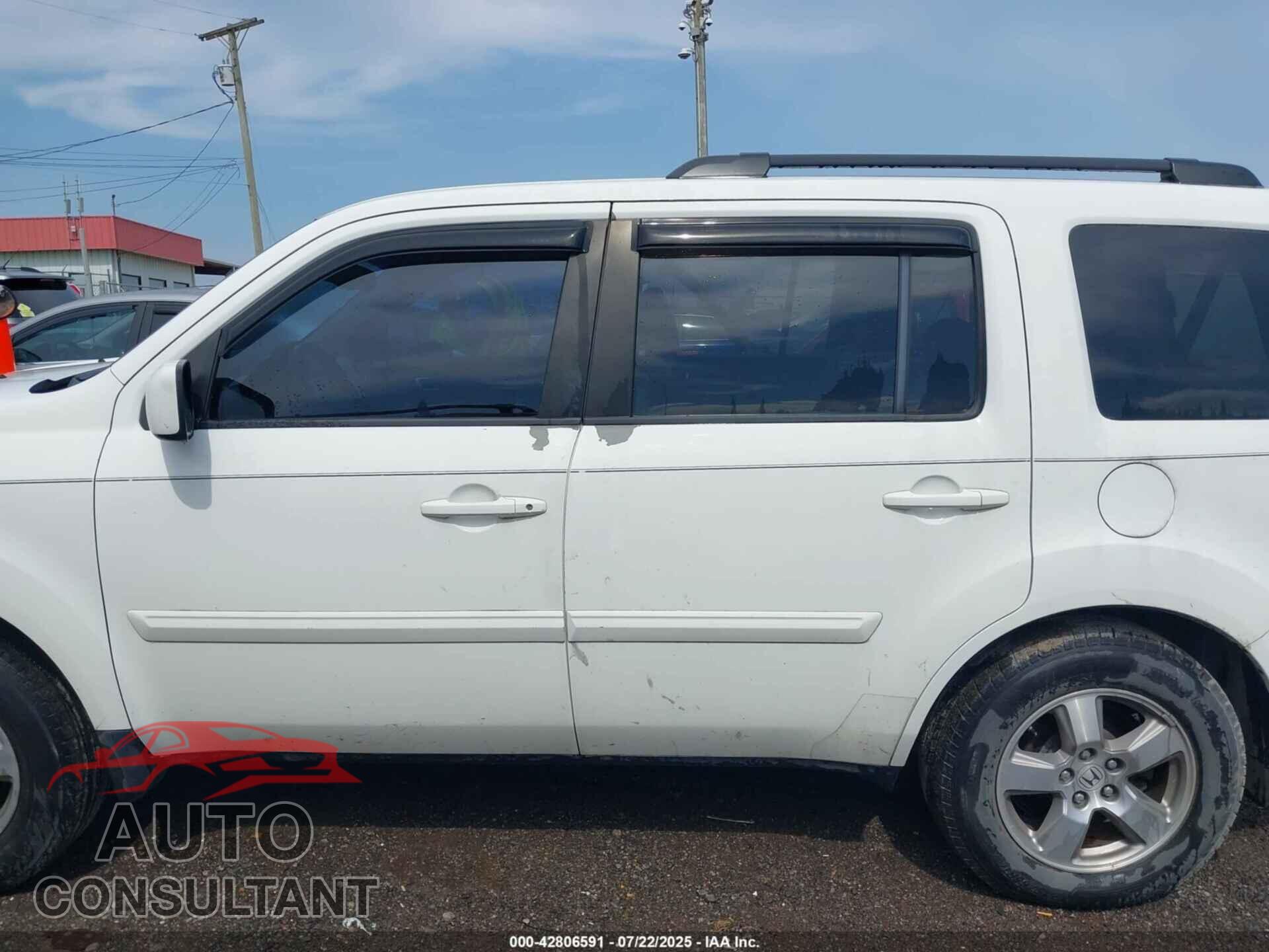 HONDA PILOT 2011 - 5FNYF3H7XBB033953