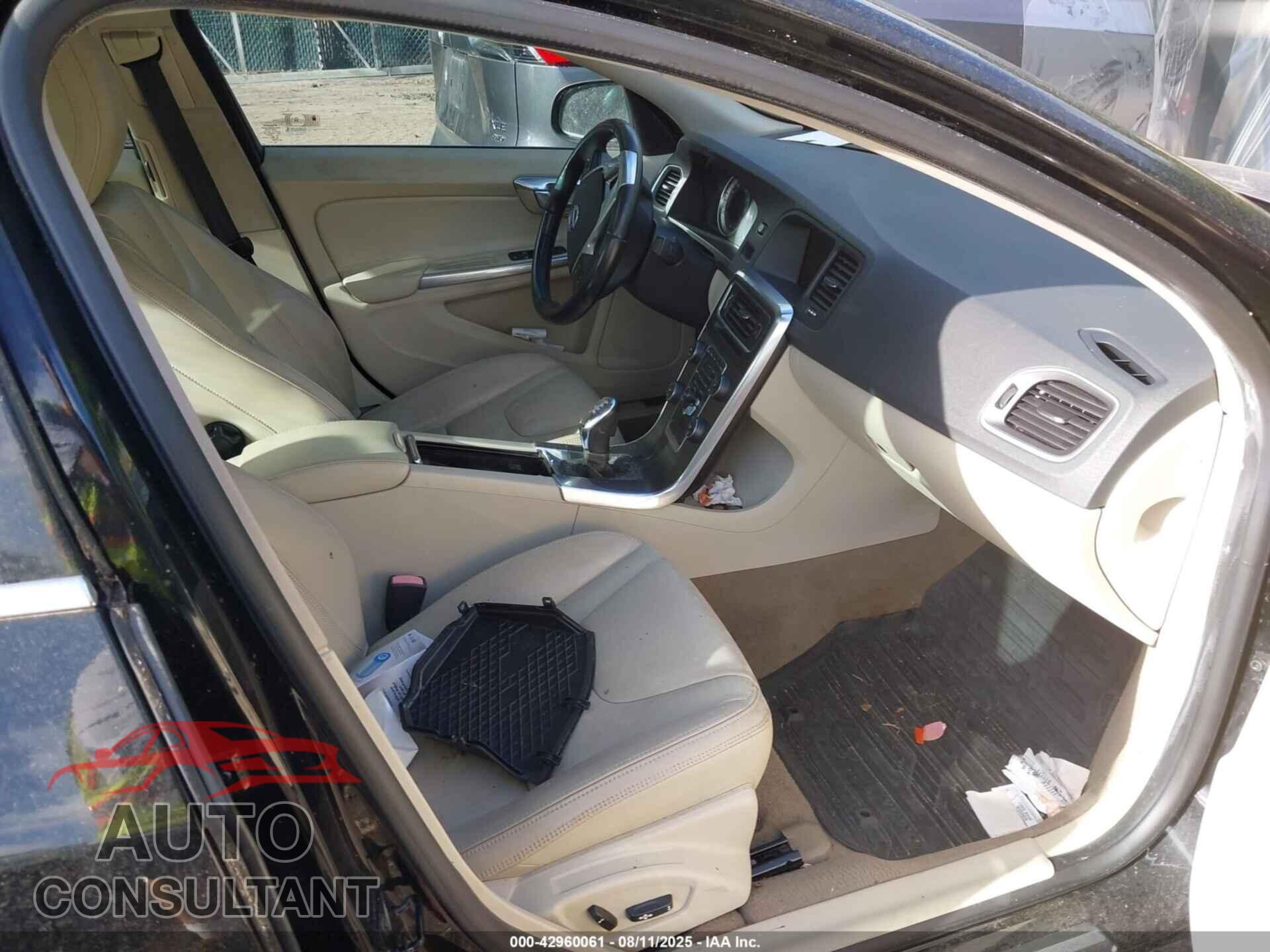 VOLVO S60 2013 - YV1612FS7D2186510