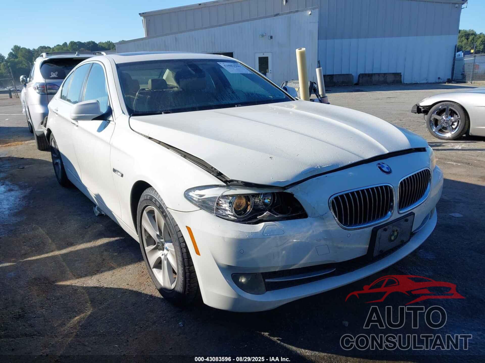 BMW 528I 2011 - WBAFR1C5XBC260854