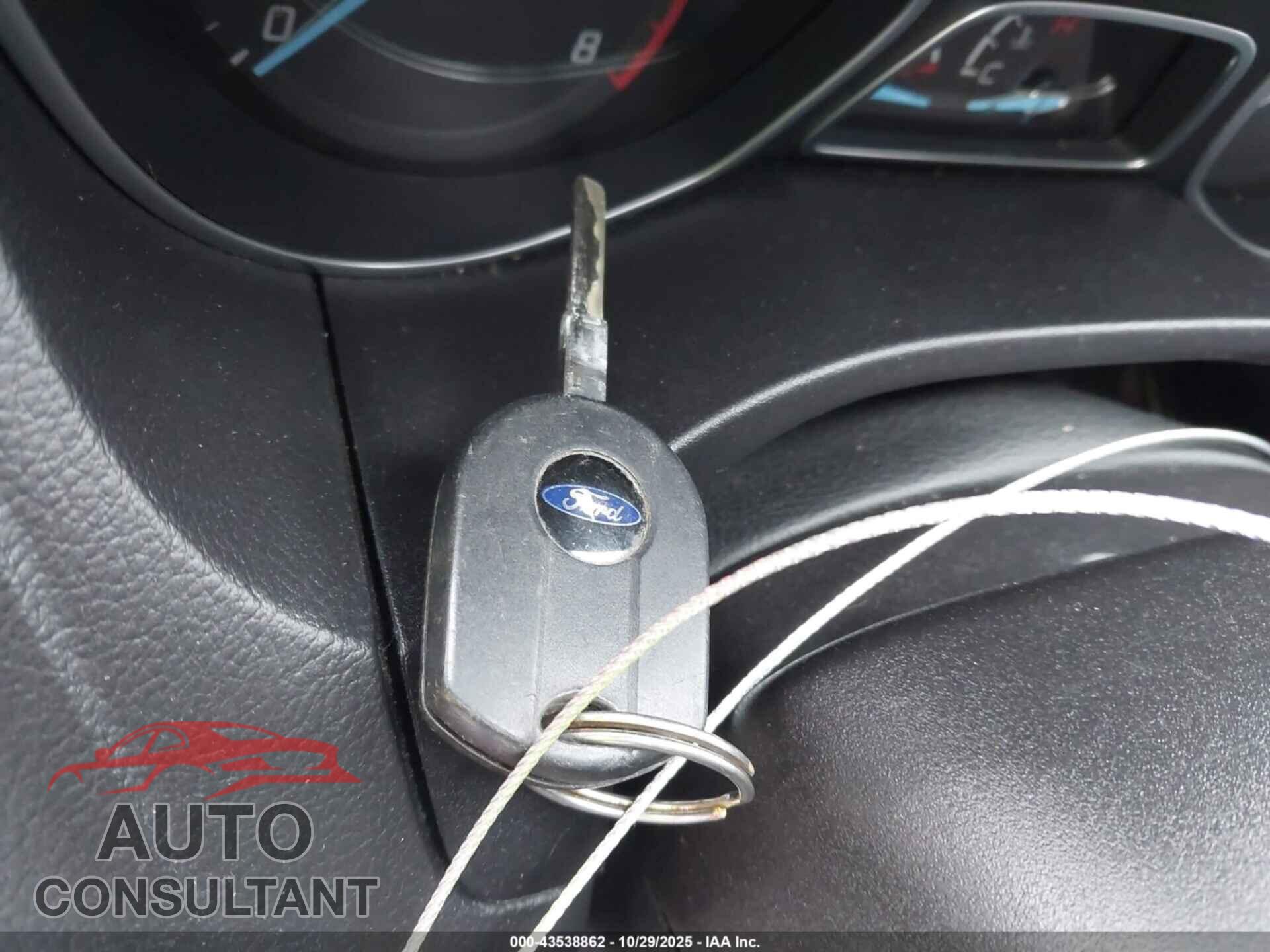 FORD FOCUS 2014 - 1FADP3F25EL198884