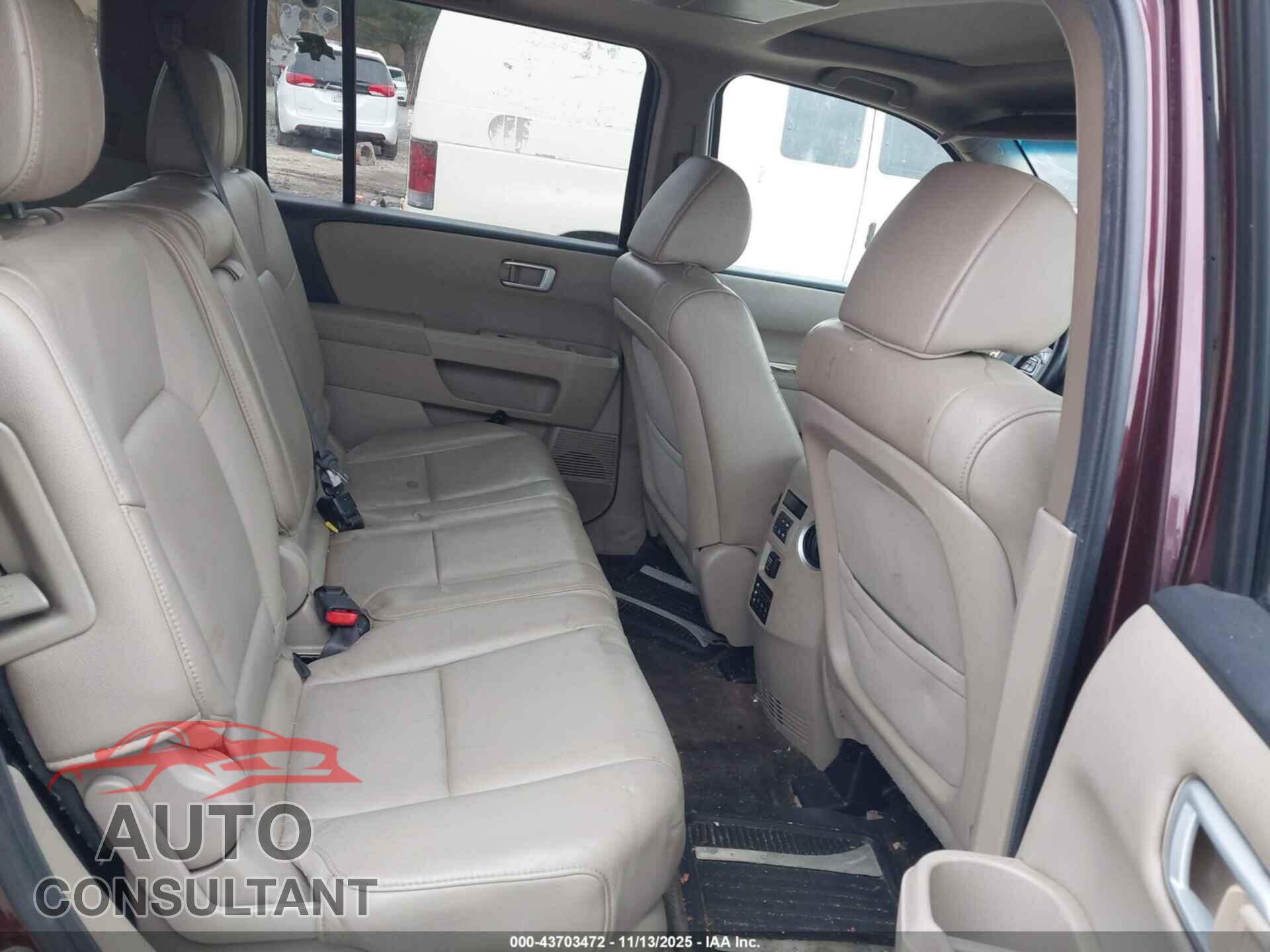 HONDA PILOT 2012 - 5FNYF4H61CB074437
