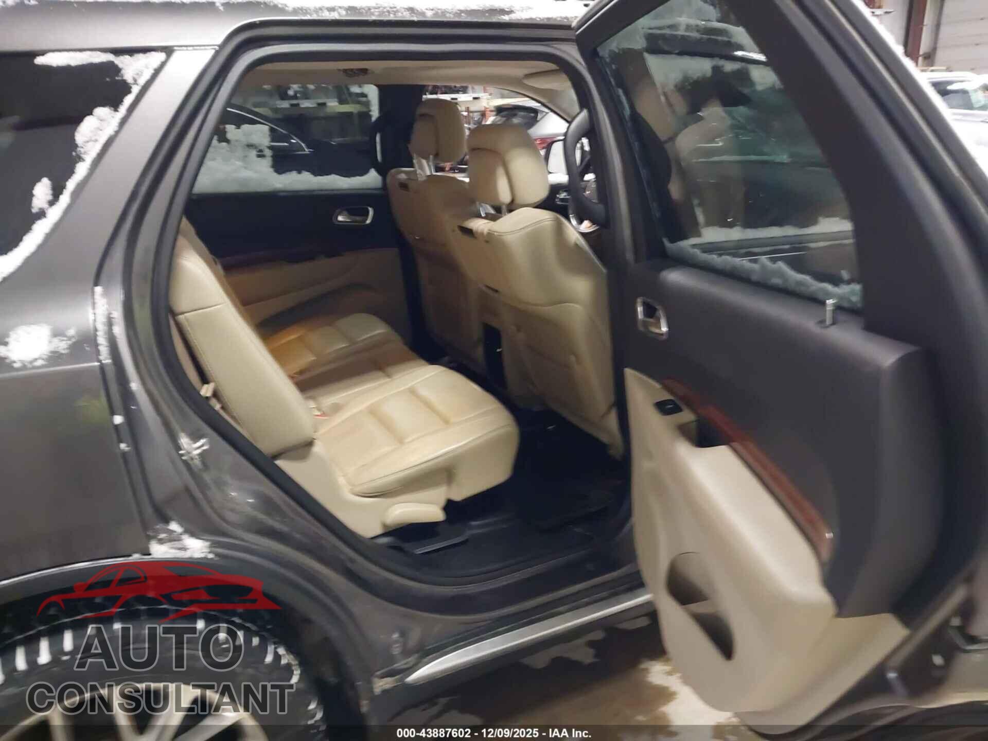 DODGE DURANGO 2015 - 1C4RDJEG0FC750366