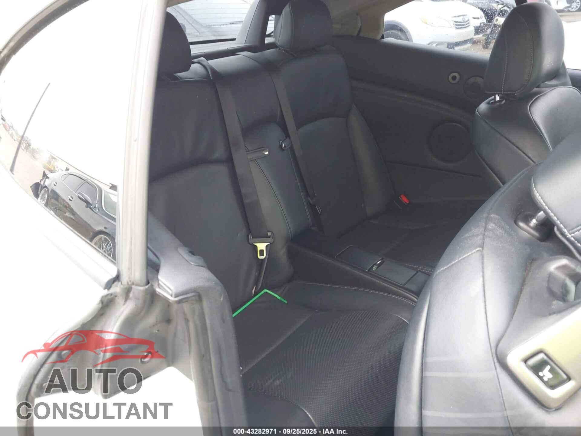 LEXUS IS 250C 2014 - JTHFF2C2XE2531704