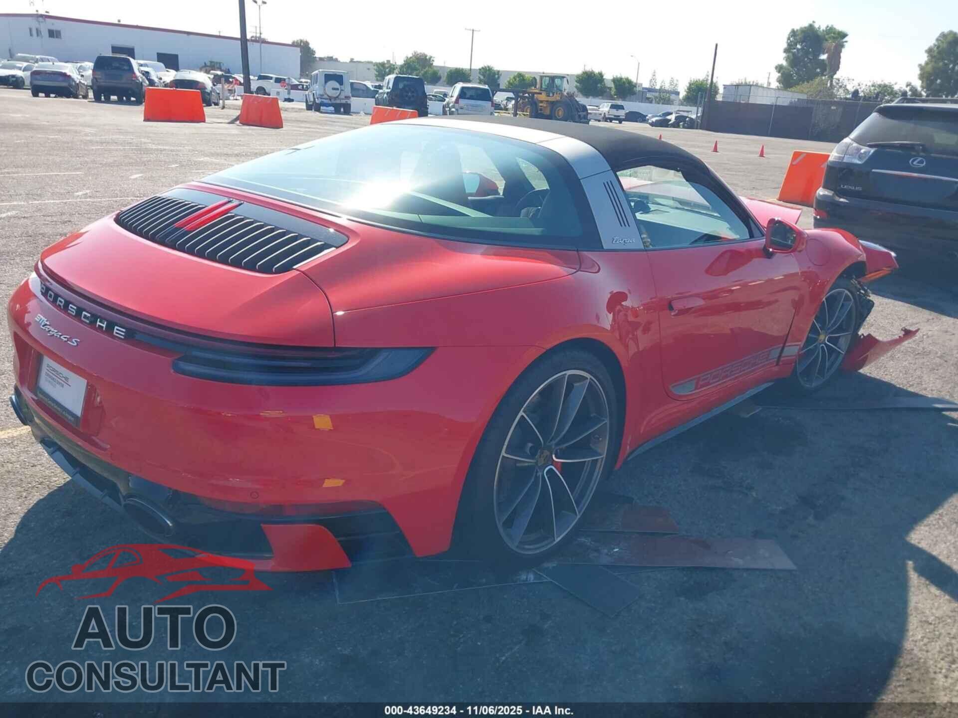 PORSCHE 911 2022 - WP0BB2A98NS231073