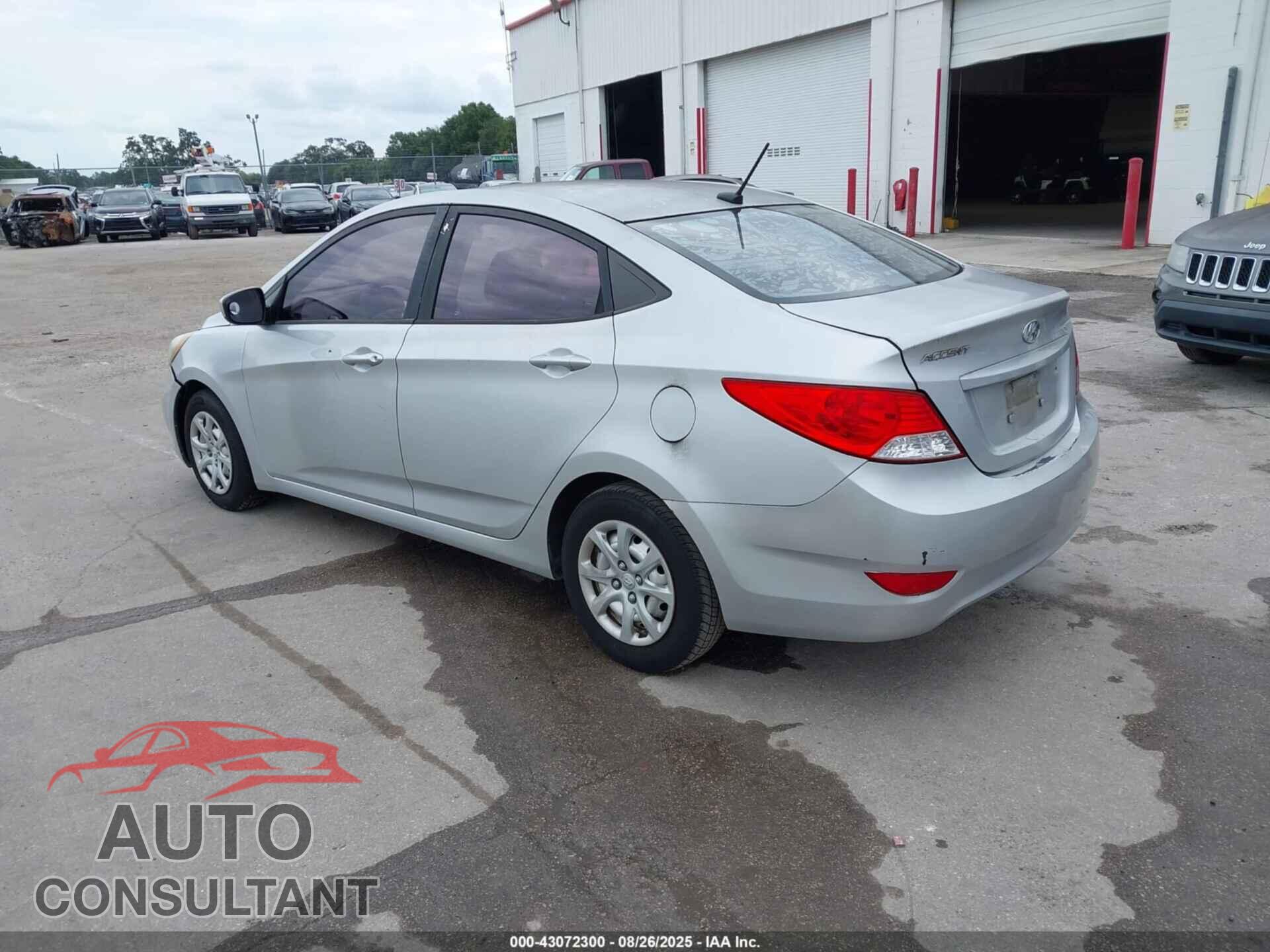 HYUNDAI ACCENT 2013 - KMHCT4AE4DU332118